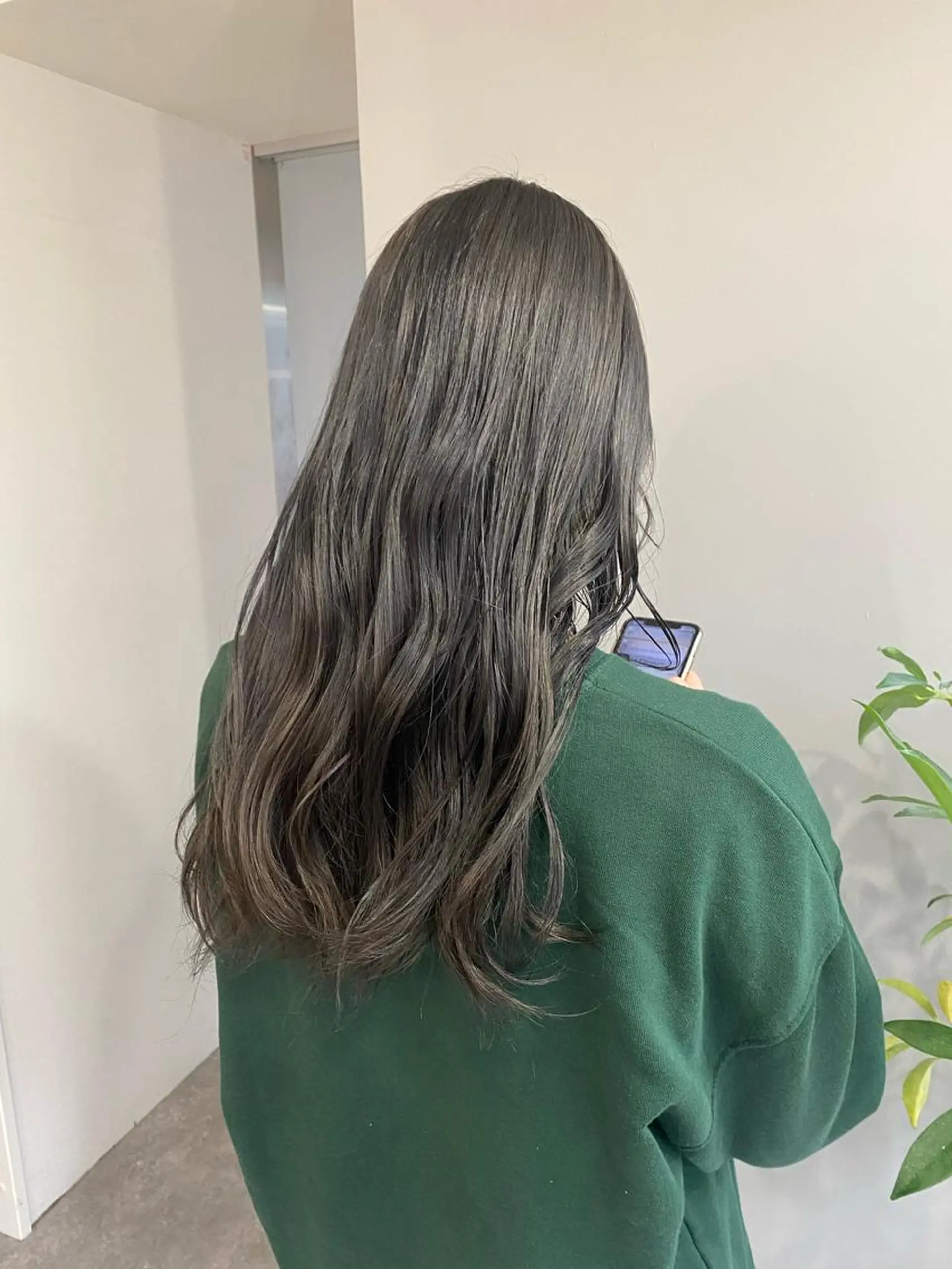 ロング カラー ヘアアレンジ ブリーチ 透明感カラー シルバー ヘアカラー ボブ /ニュアンス/ satomi🧸💖のヘアスタイル