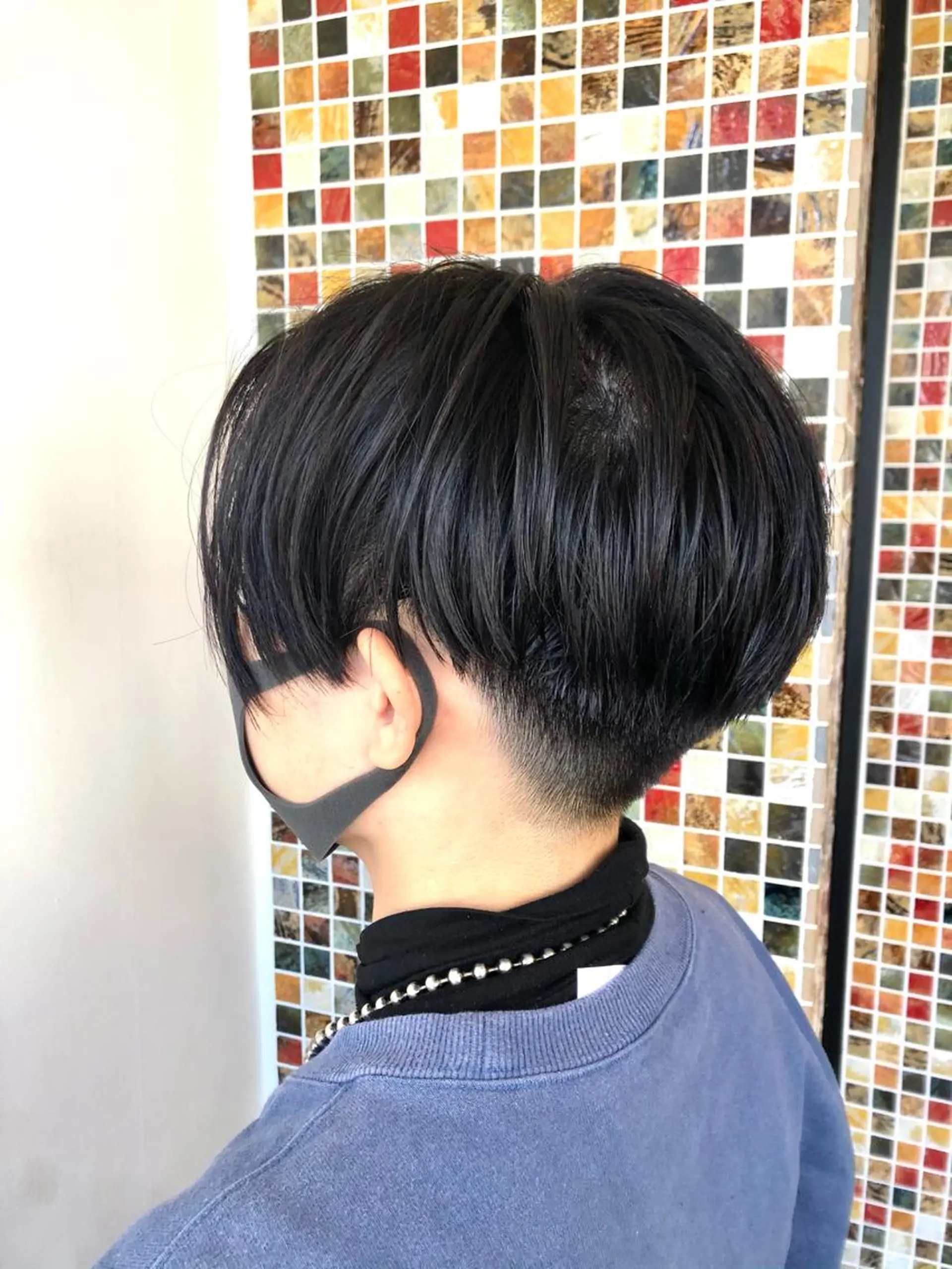 ショート 岩谷 愛依のヘアスタイル