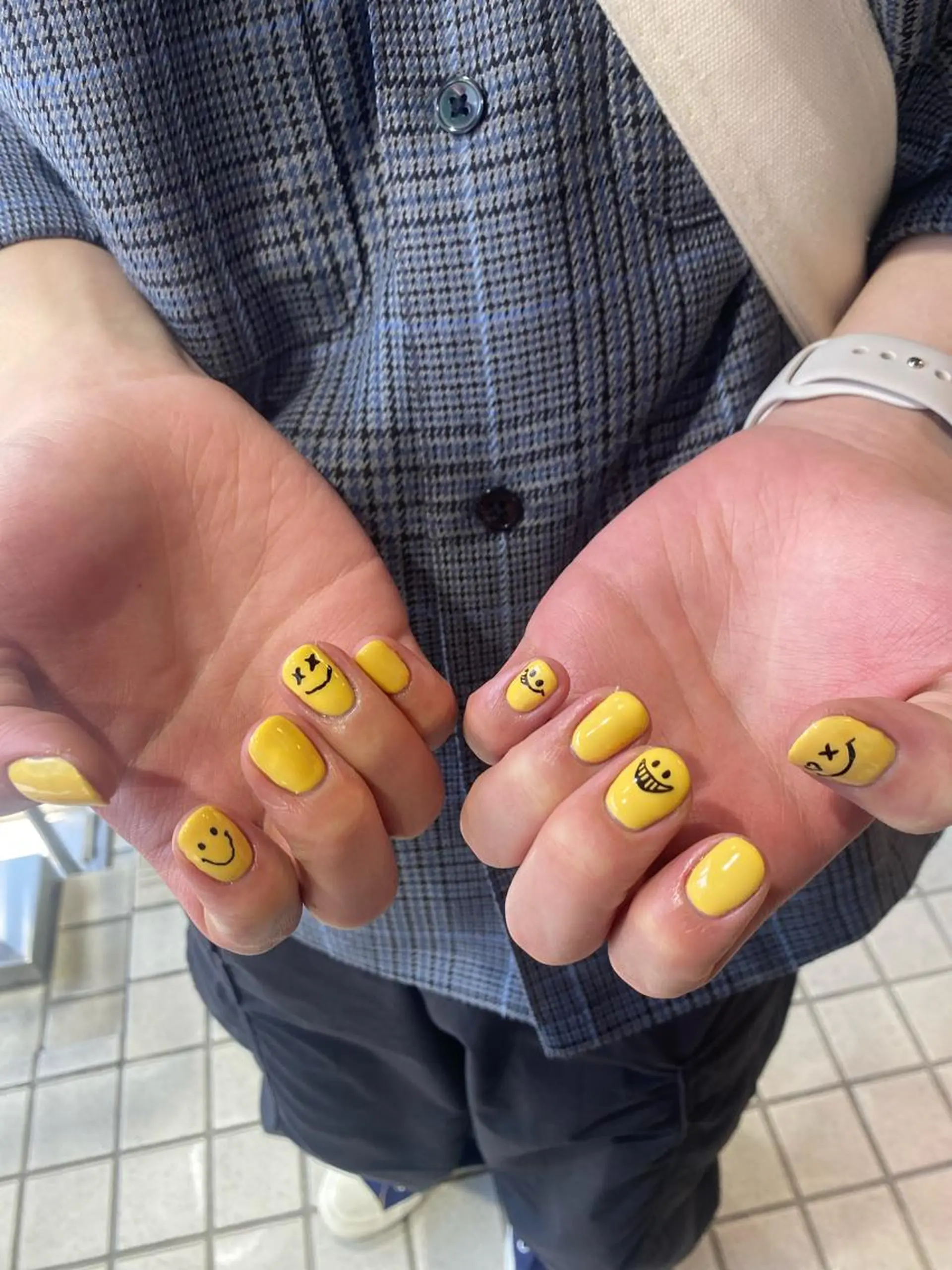 カラー メンズ ネイル メンズブリーチ メンズハイライト メンズハイトーン メンズインナーカラー メンズ韓国風 designcolo r/似合わせNOKAのヘアスタイル