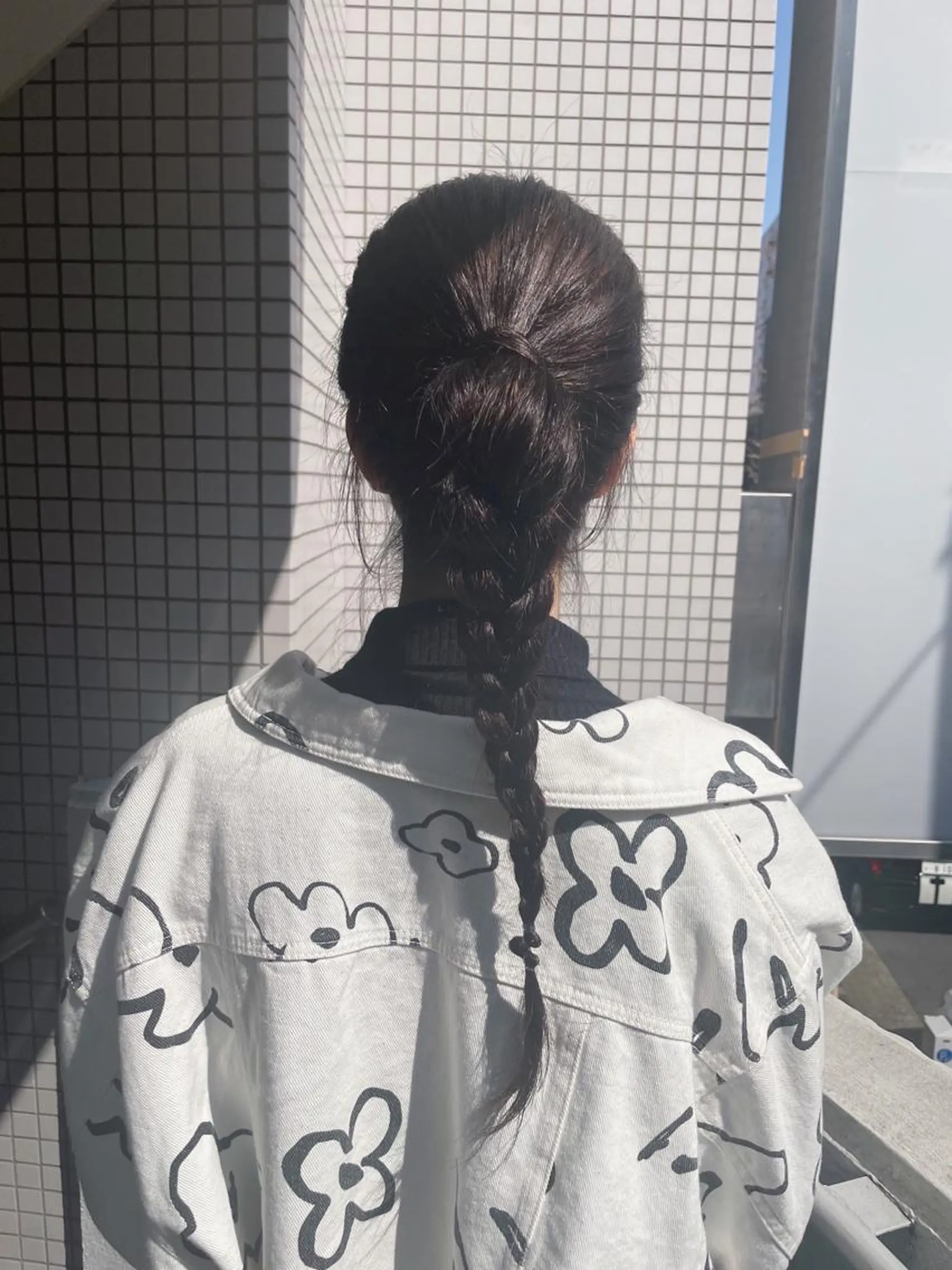 ロング カラー ヘアアレンジ 外山 なつ美のネイルデザイン