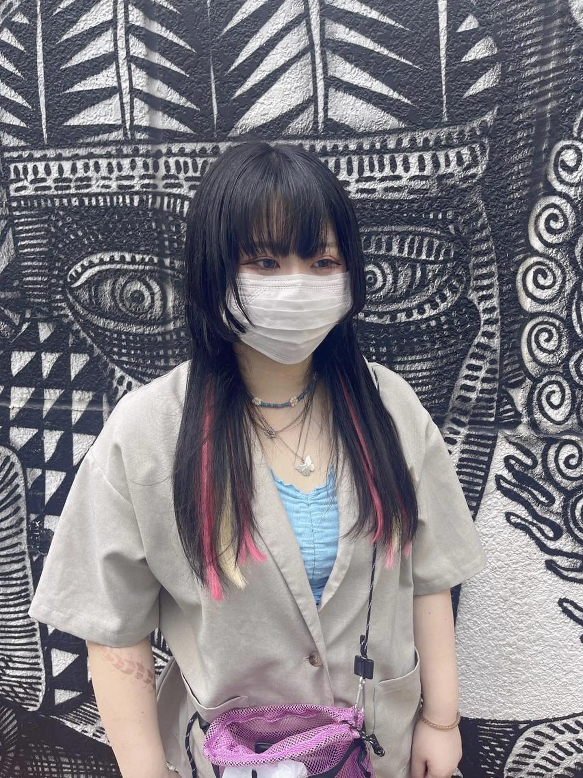 ロング カラー ヘアアレンジ ハイトーンカラー ピンクカラー エクステ ロング ウルフカット 🌈派手髪エクステ ブレイズ🌈ひろとのヘアスタイル