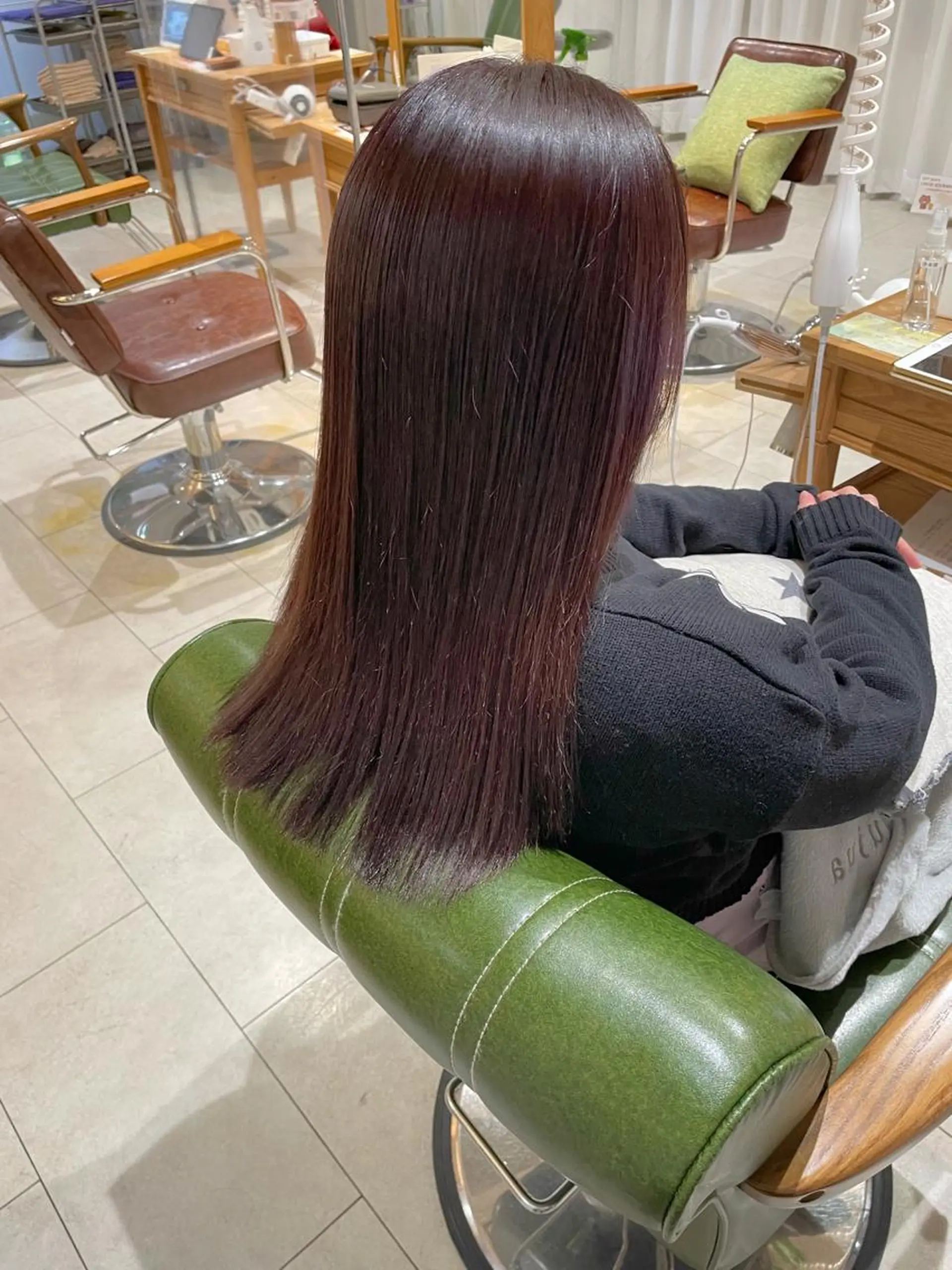 セミロング カラー パーマ 髪質改善 ストレートパーマ カット ヘアカラー トリートメント 過去一の柔髪ヘア 🌿einshairのヘアスタイル