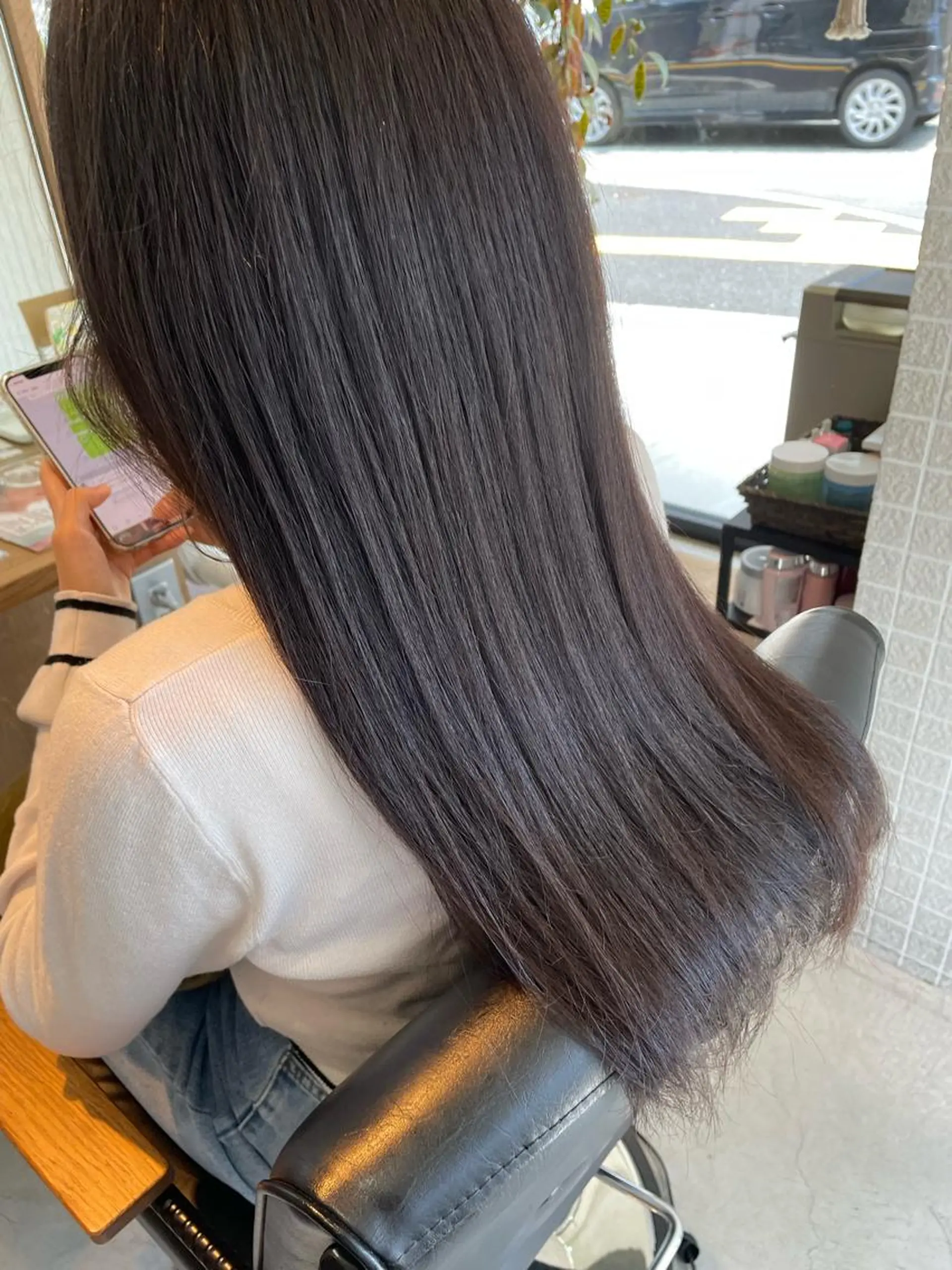 ロング シンプル 美容室のヘアスタイル
