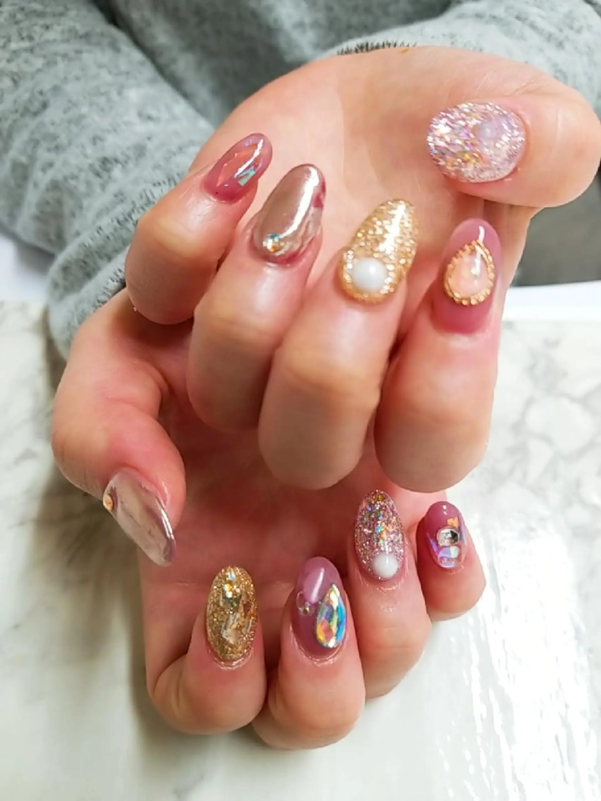 ネイル アートネイル ジェルネイル 持ち込み ニュアンスネイル パラジェル 河野ちえ (雑誌掲載サロン)のネイルデザイン