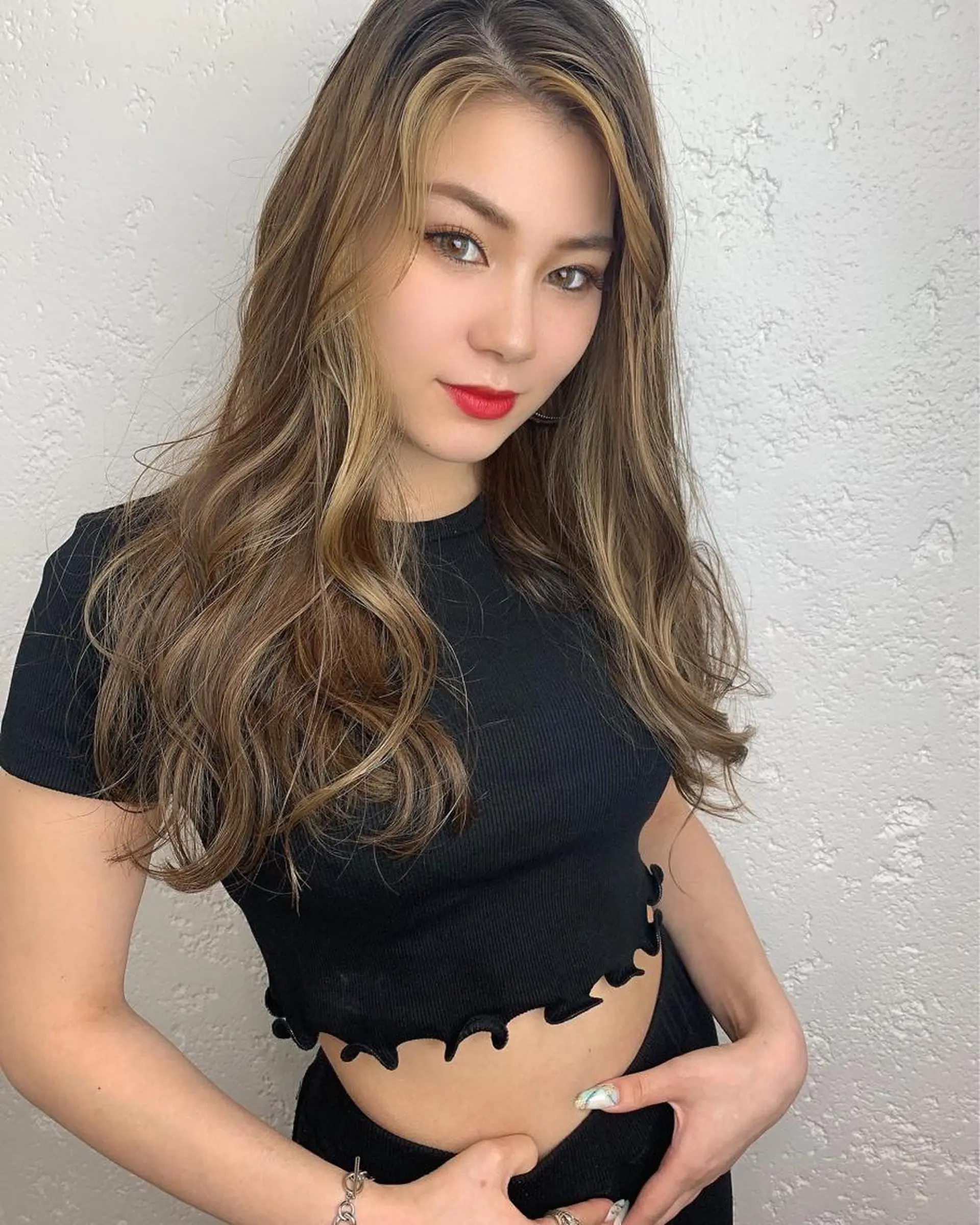 ロング ハイライト カット ヘアカラー boutique misakiのヘアスタイル