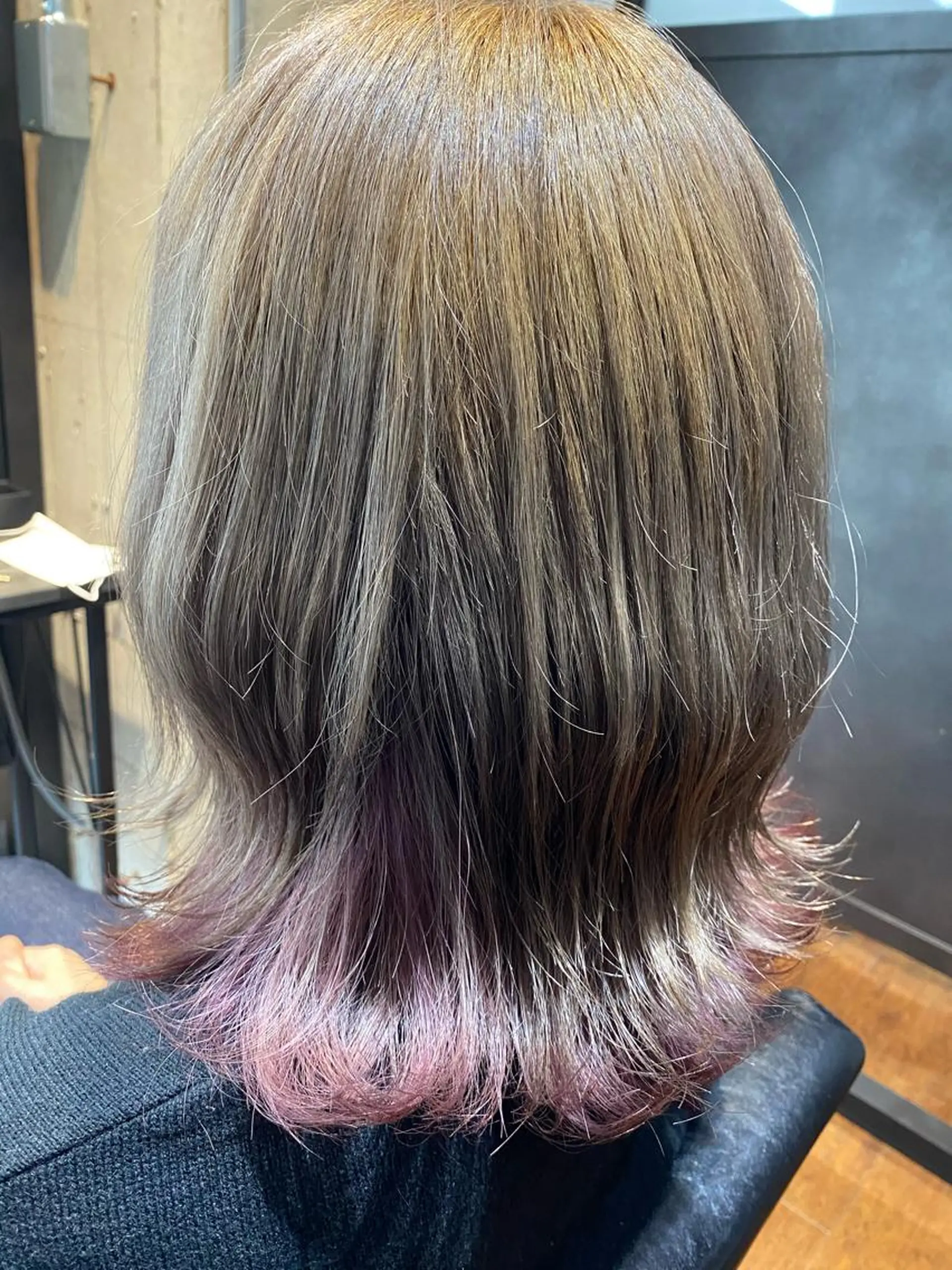 ミディアム カット ヘアカラー N° Elune MIYUUのヘアスタイル