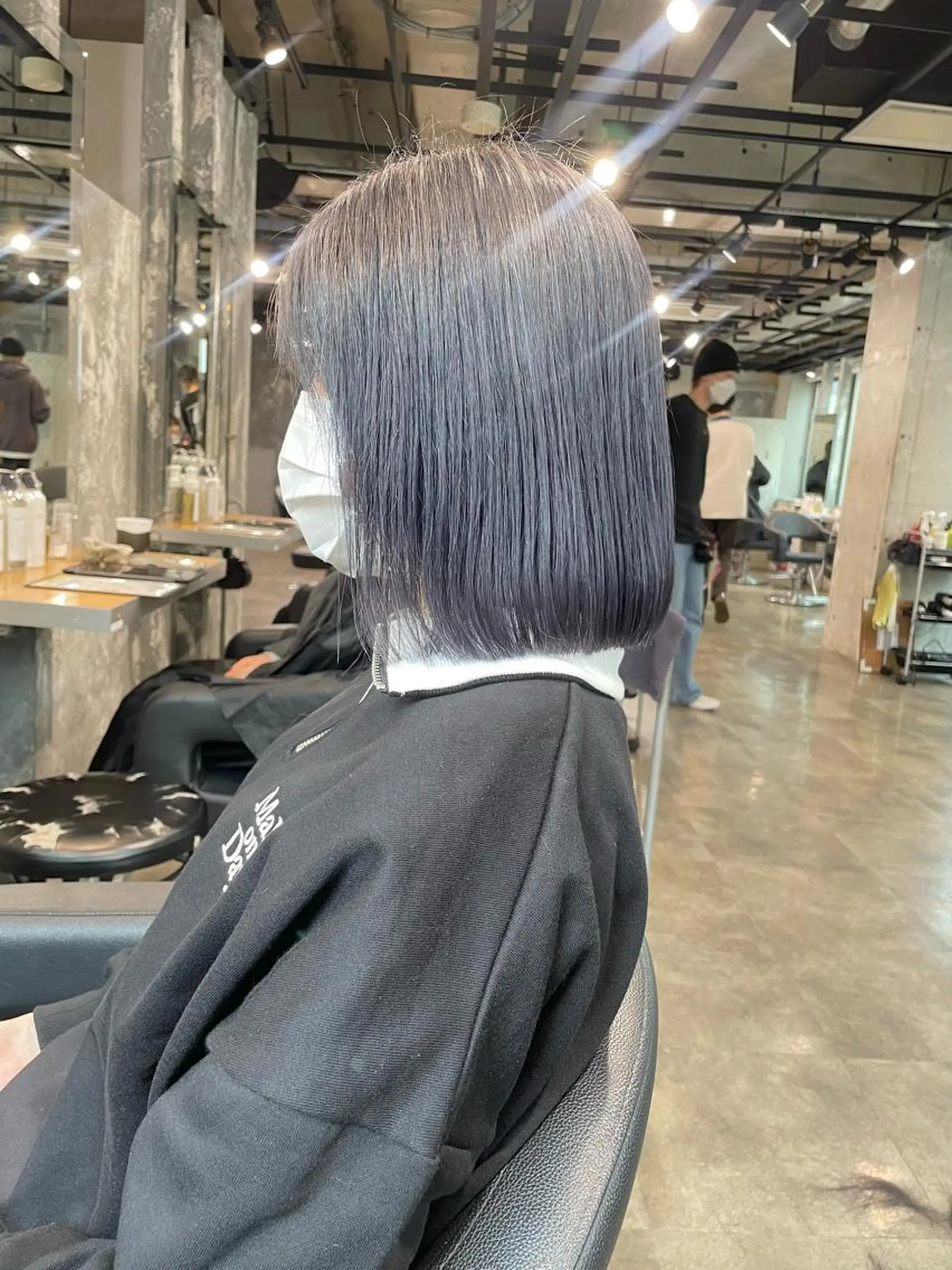 ショート カラー パーマ ヘアアレンジ メンズ キッズ ネイル マツエク・マツパ アイブロウ 透明感カラー・レイヤ ー🎀amika🎀のヘアスタイル