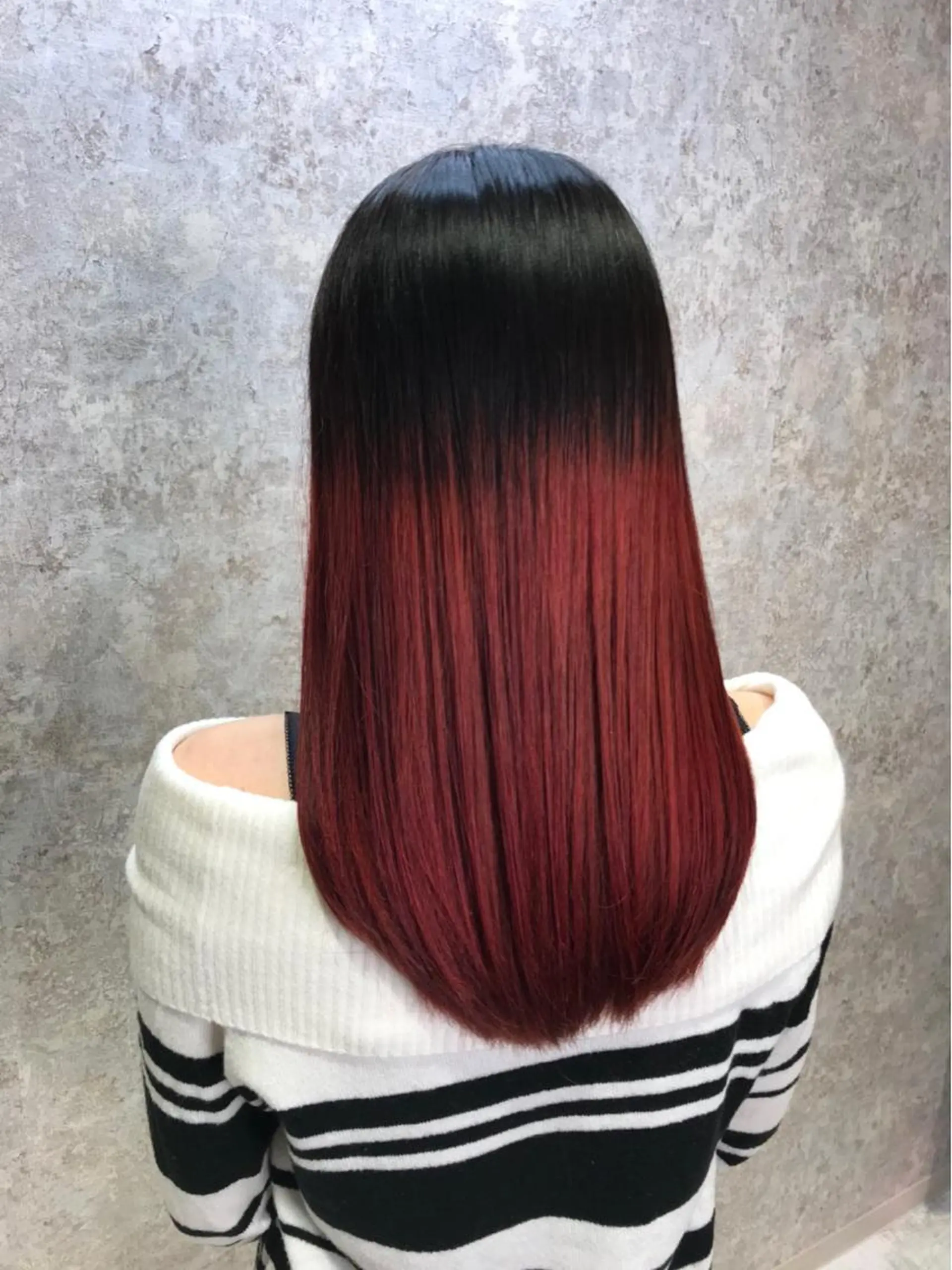 セミロング カラー レッドカラー Blanco Color&Careのヘアスタイル