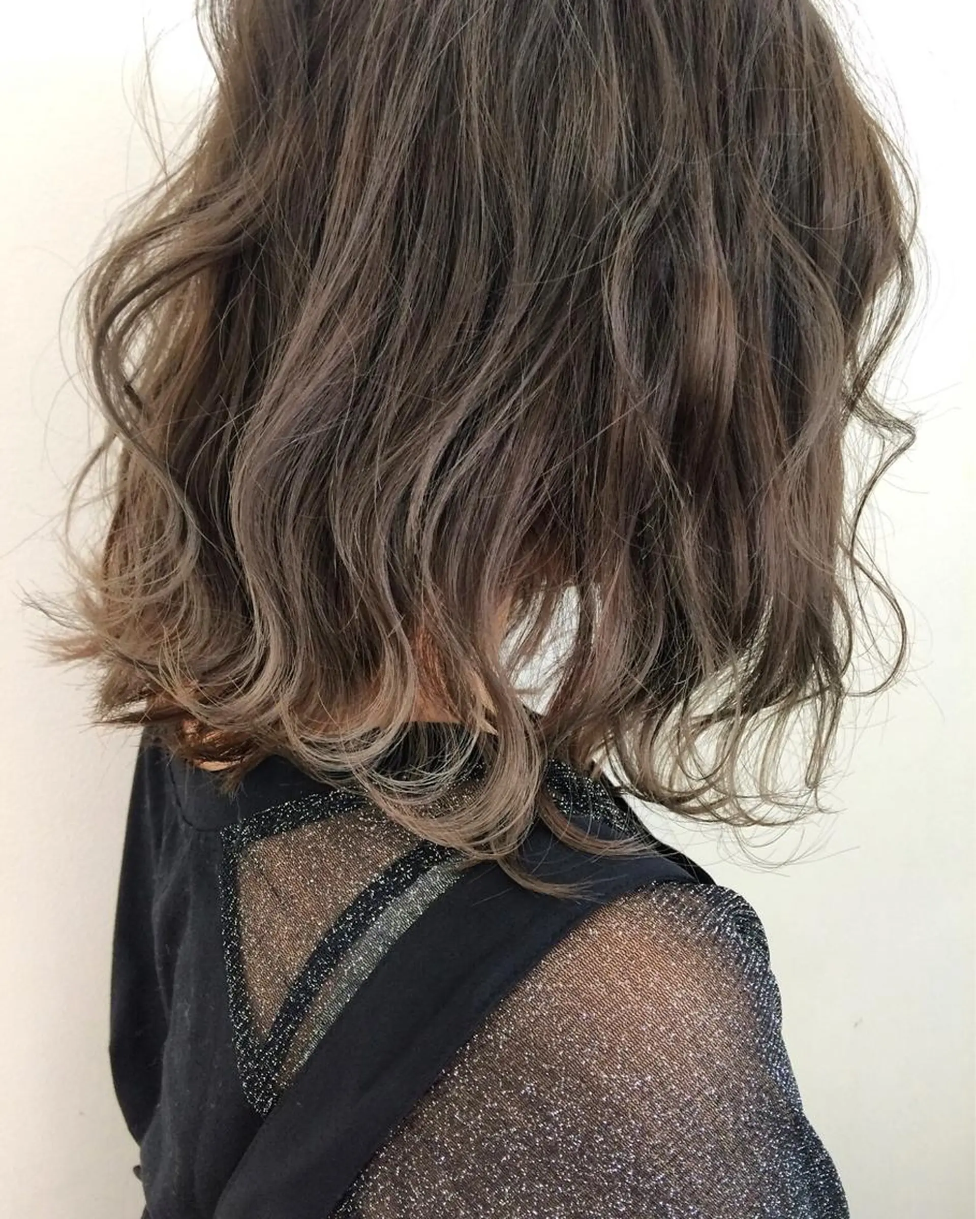 カラー ハイライトカラー 坂上 岳のヘアスタイル