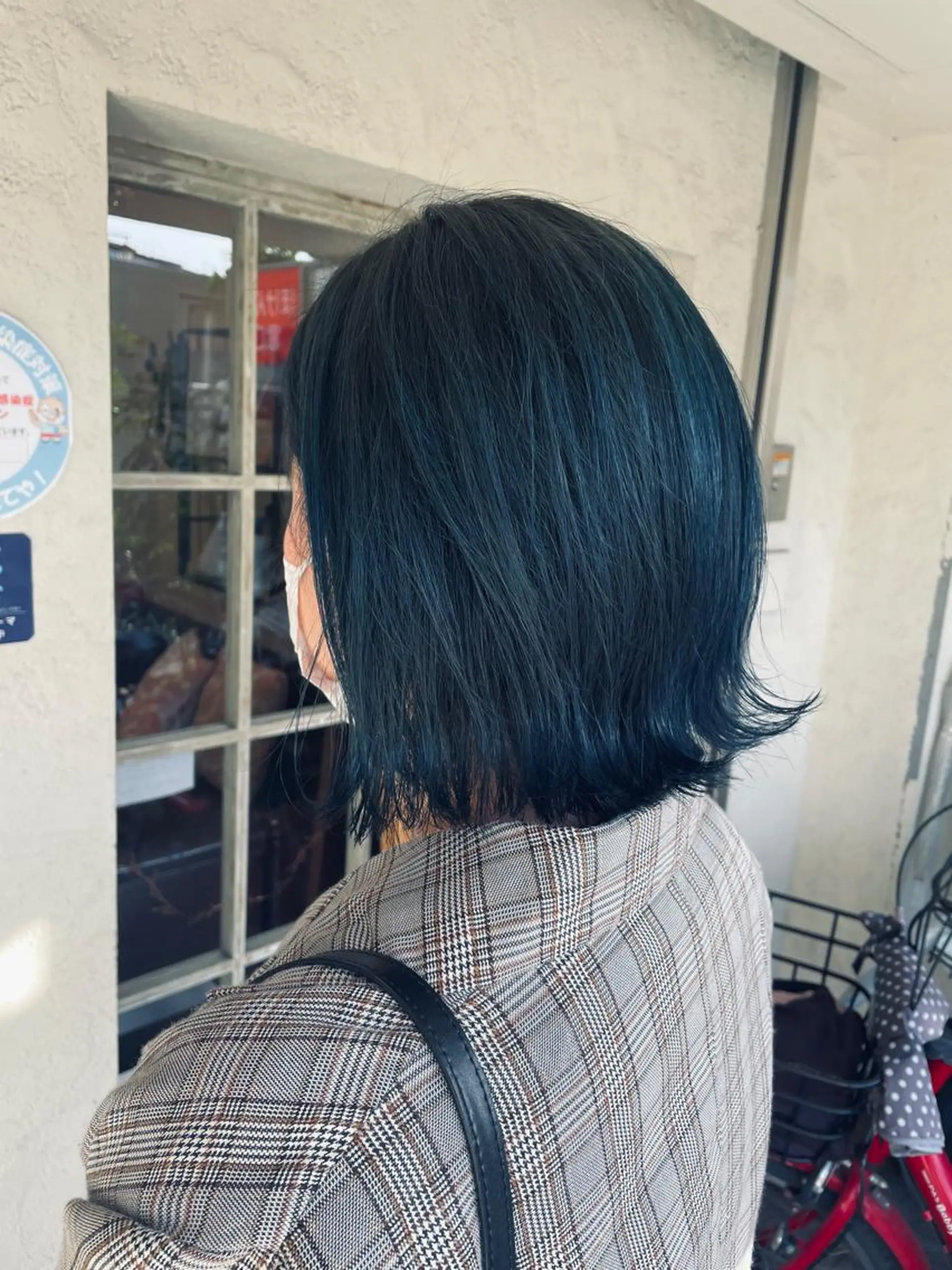 ミディアム 玉邑 美菜のヘアスタイル