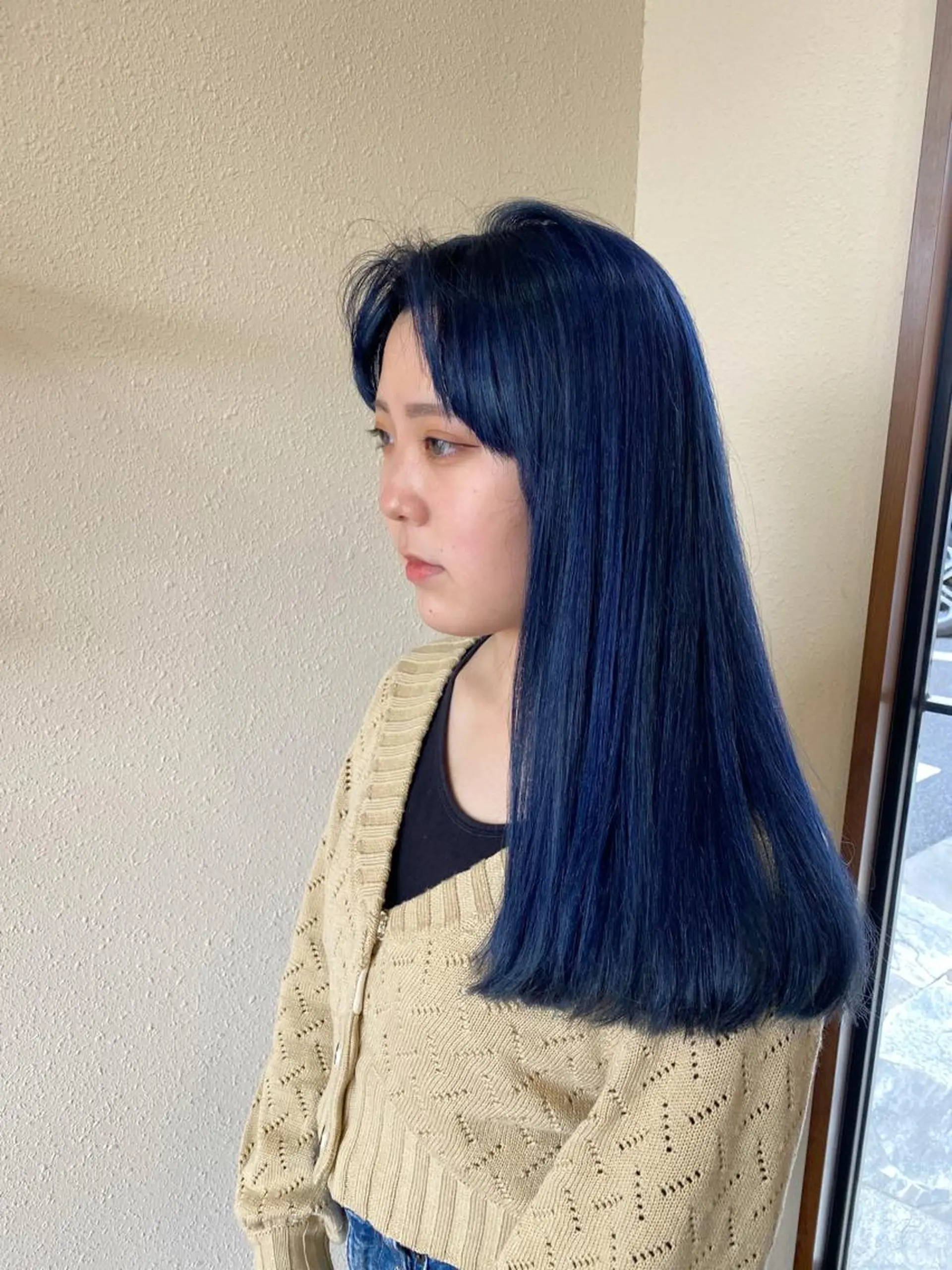 ロング カラー 中川 茜里のヘアスタイル