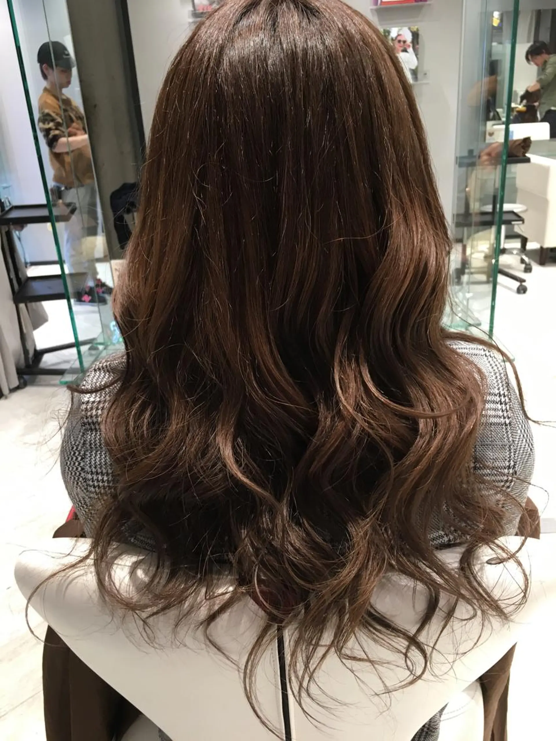 カラー カット パーマ トリートメント ERIKO Tのヘアスタイル