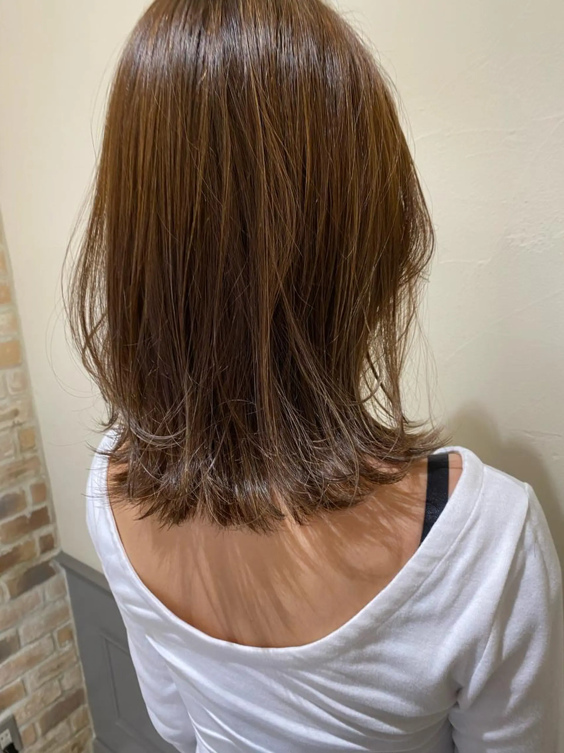 セミロング カラー ハイライトカラー ハイライト ✳︎SERA✳︎ 平日のみご案内のマツエク・マツパデザイン