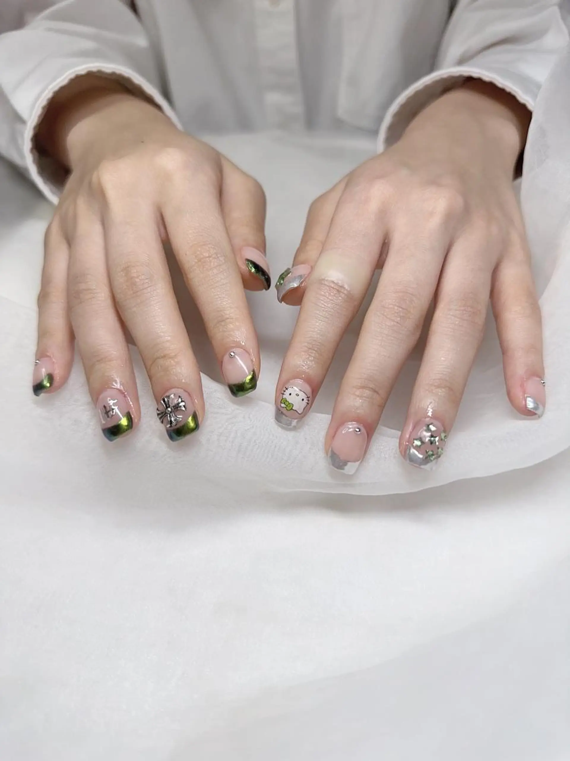 ネイル ハンドネイル うにゃねいる🌷 Mayaのネイルデザイン