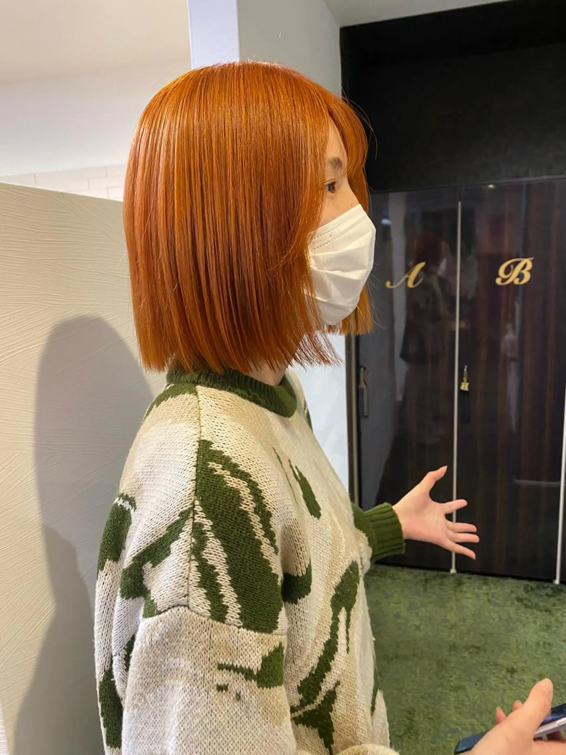 ショート カラー ブリーチ オレンジ 似合わせカット カット ヘアカラー トリートメント 桑原 菜摘のヘアスタイル