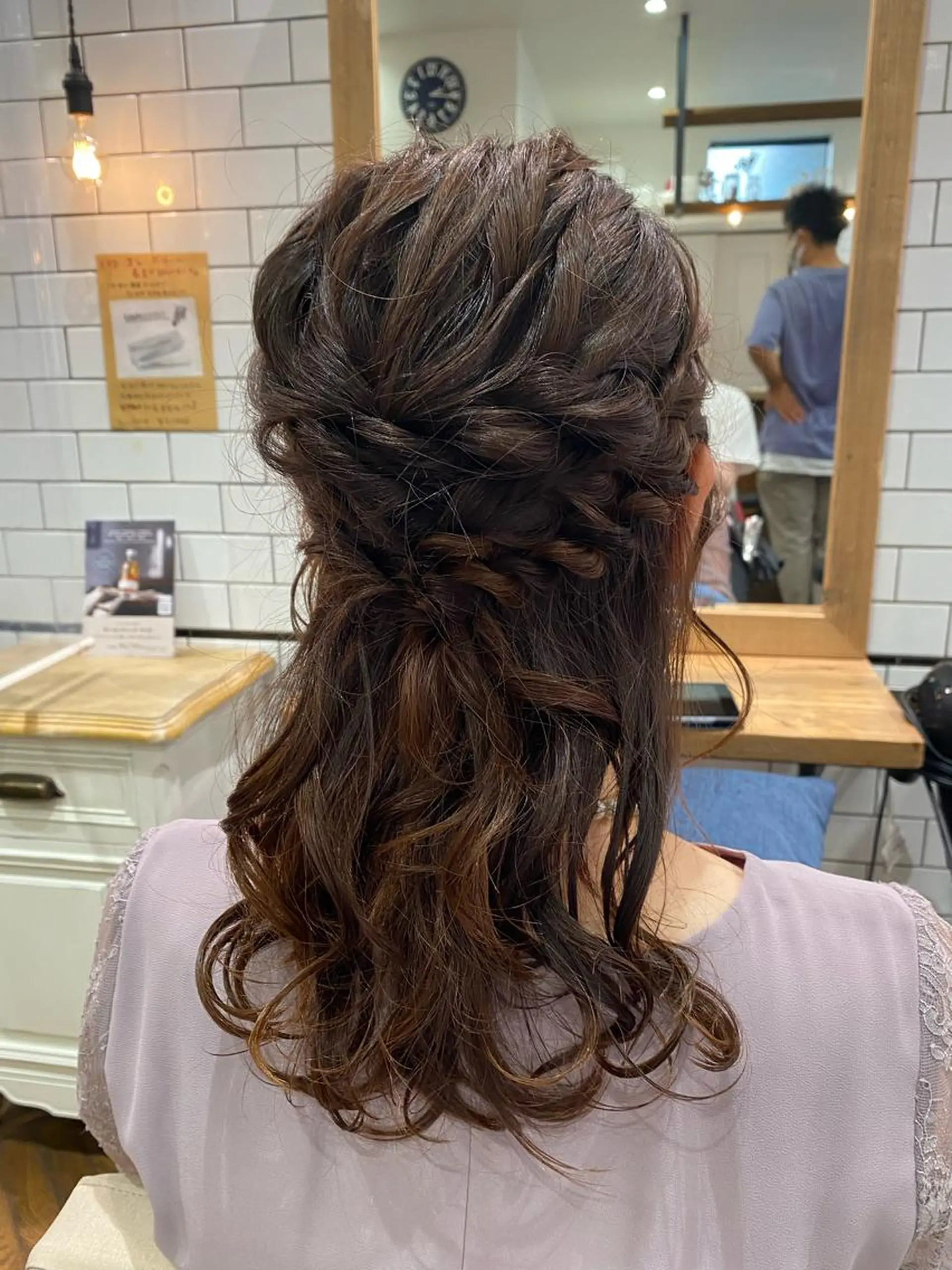 ミディアム Minami .のヘアスタイル