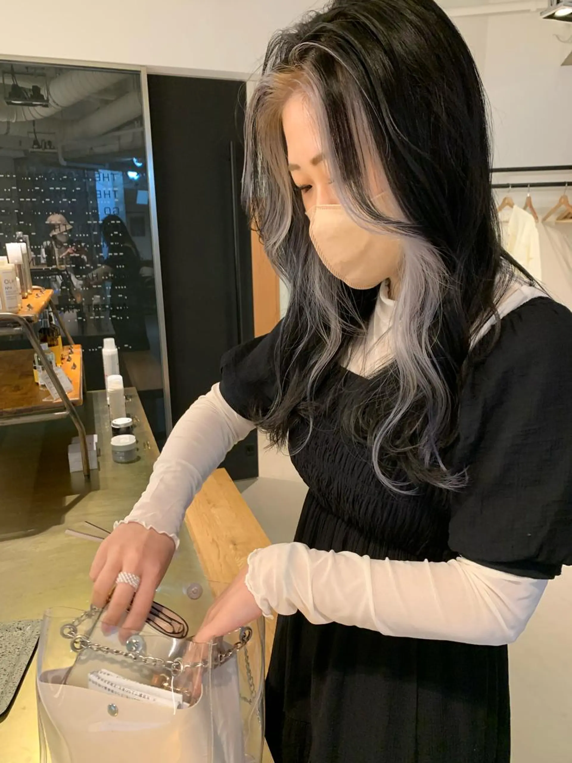 セミロング カラー ミストバング ブリーチ  フェイスフレーミング ハイトーンカラー tension 【テンション】のヘアスタイル