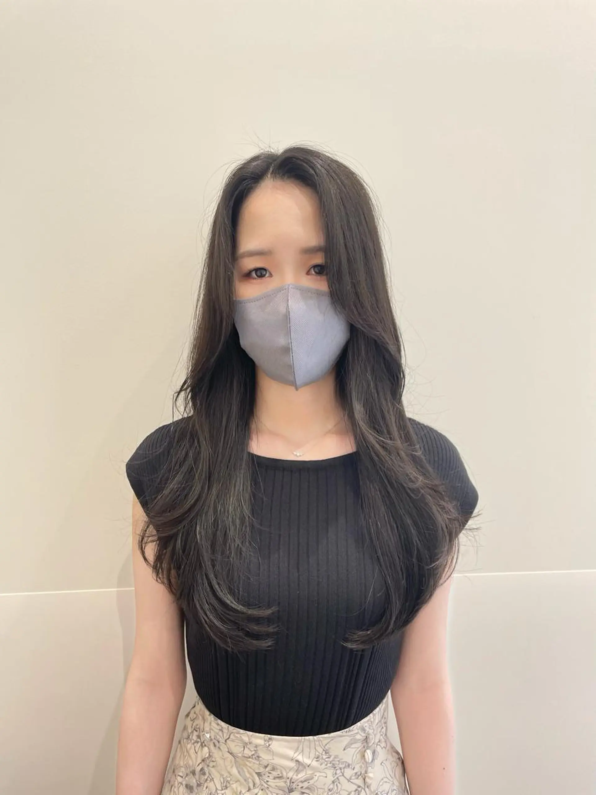 ロング ハイレイヤー 韓国風ヘア レイヤーカット ロング カット ヘアカラー トリートメント ❤︎︎韓国ヘア❤︎︎ 𝑺𝒉𝒊𝒉𝒐のヘアスタイル