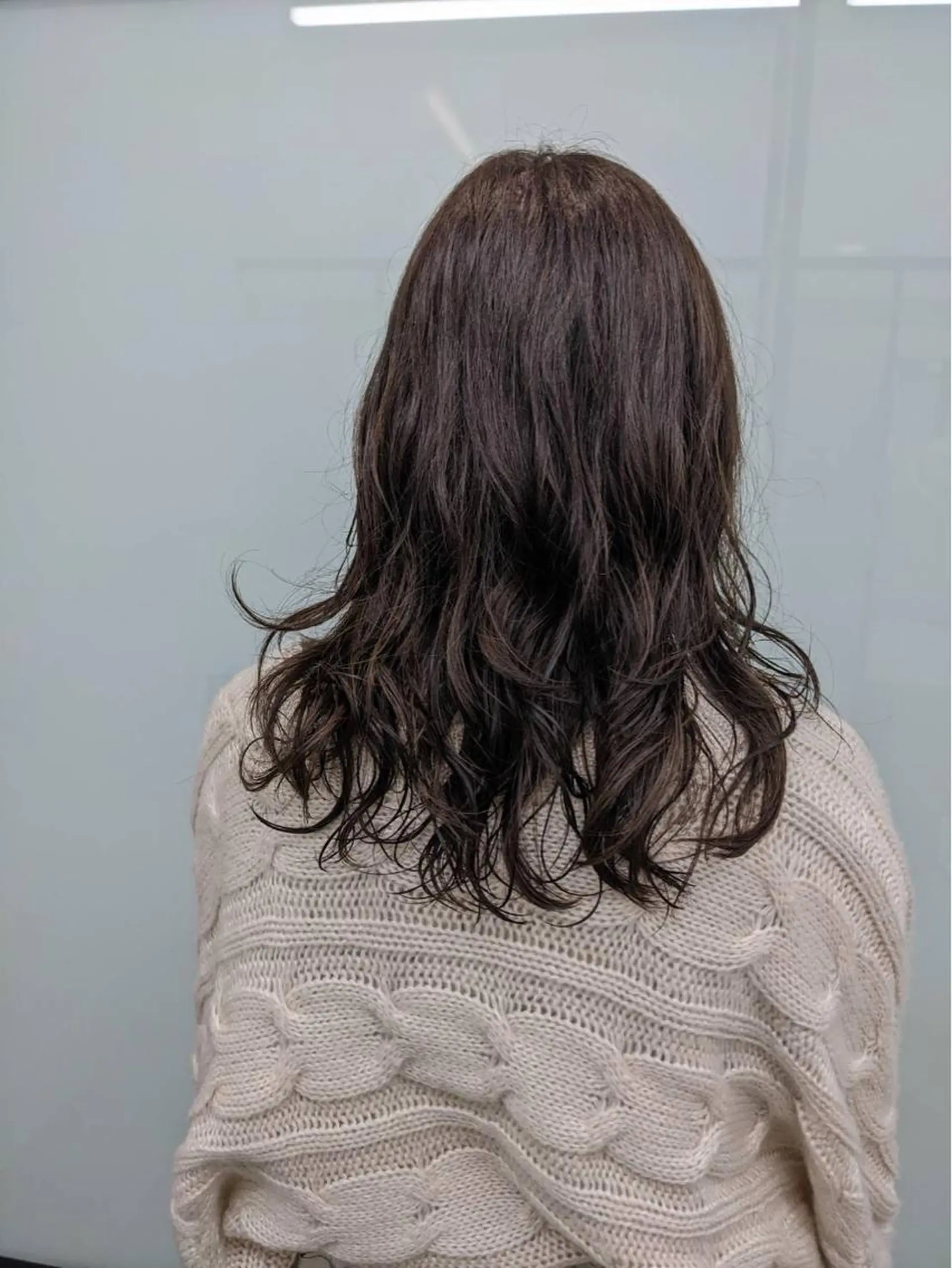 セミロング カット ヘアカラー パーマ トリートメント 寺田 ゆりのヘアスタイル