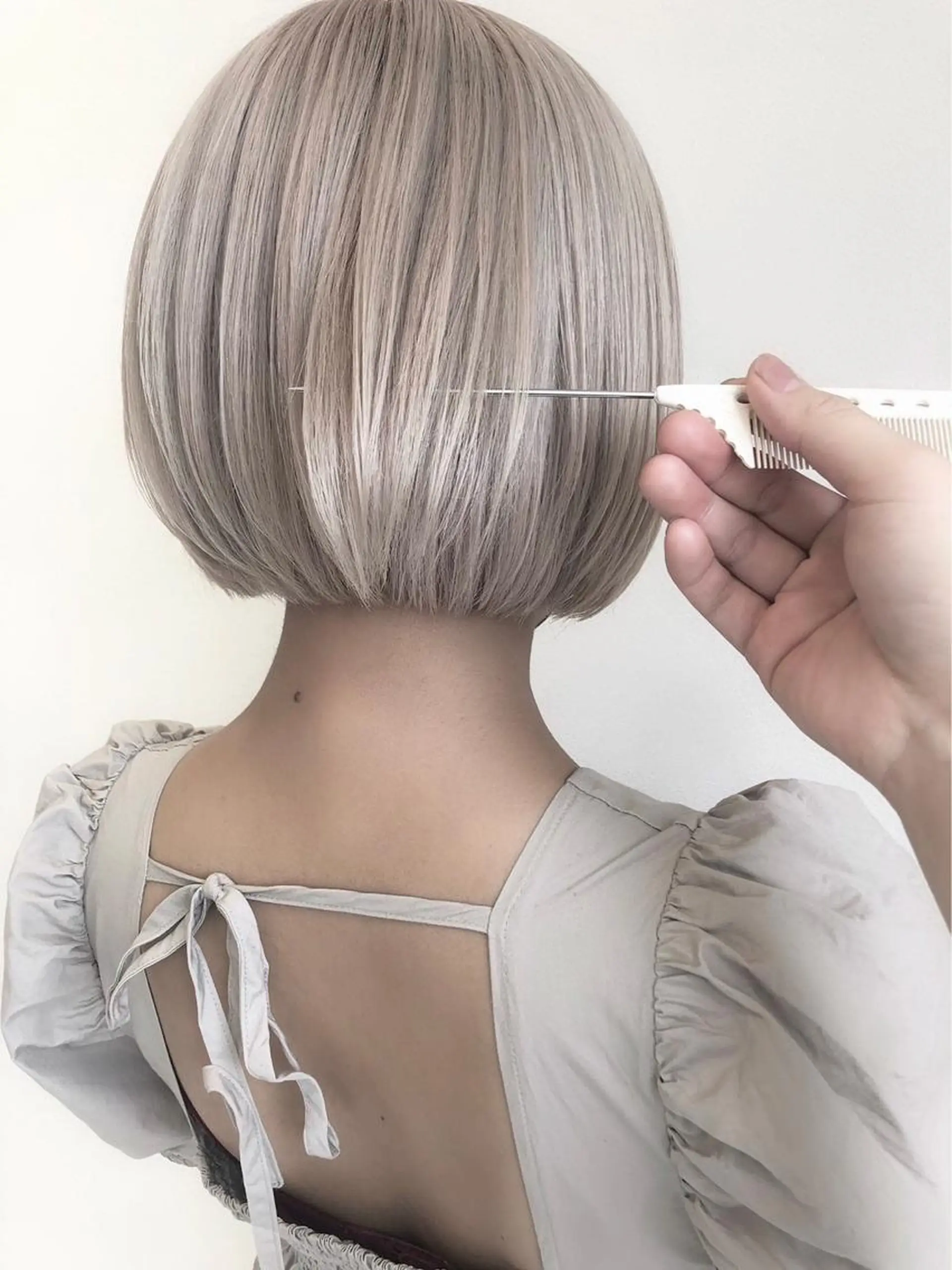 ショート ALLY/廣瀬 眞子のヘアスタイル