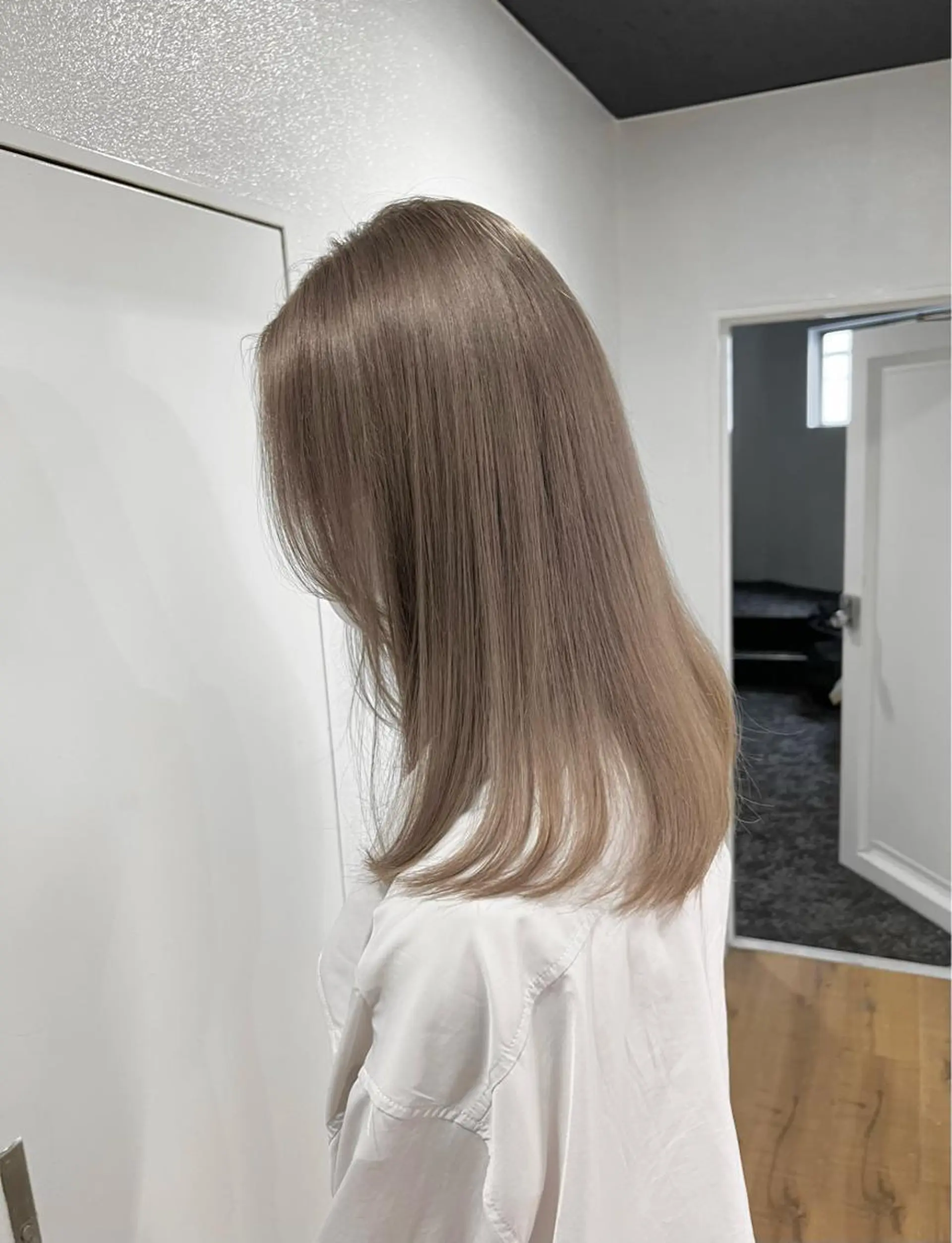 セミロング カラー パーマ ヘアアレンジ メンズ キッズ ネイル マツエク・マツパ アイブロウ メンズバレイヤージュ メンズブリーチ メンズハイライト メンズインナーカラー メンズ韓国風 ブリーチ　ハイトーン 特化🌈フジタハルキのヘアスタイル
