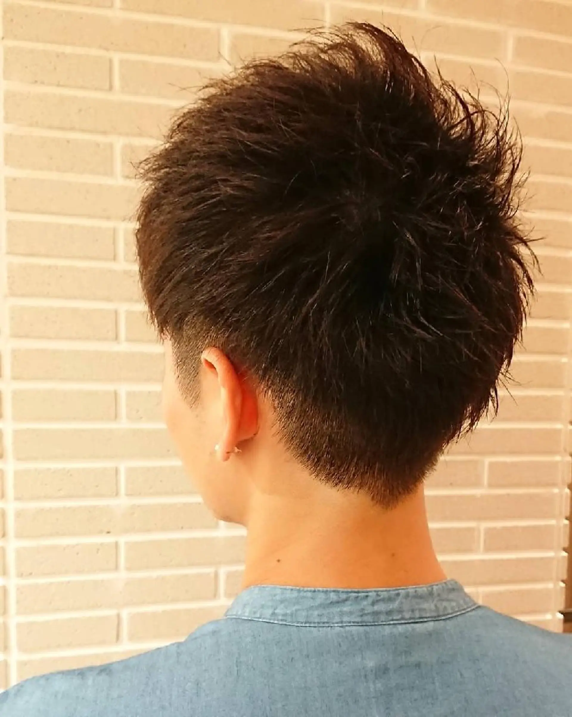 メンズ カット パーマ ブリーチ/ヘアケア/ 艶髪/イギチハルのヘアスタイル