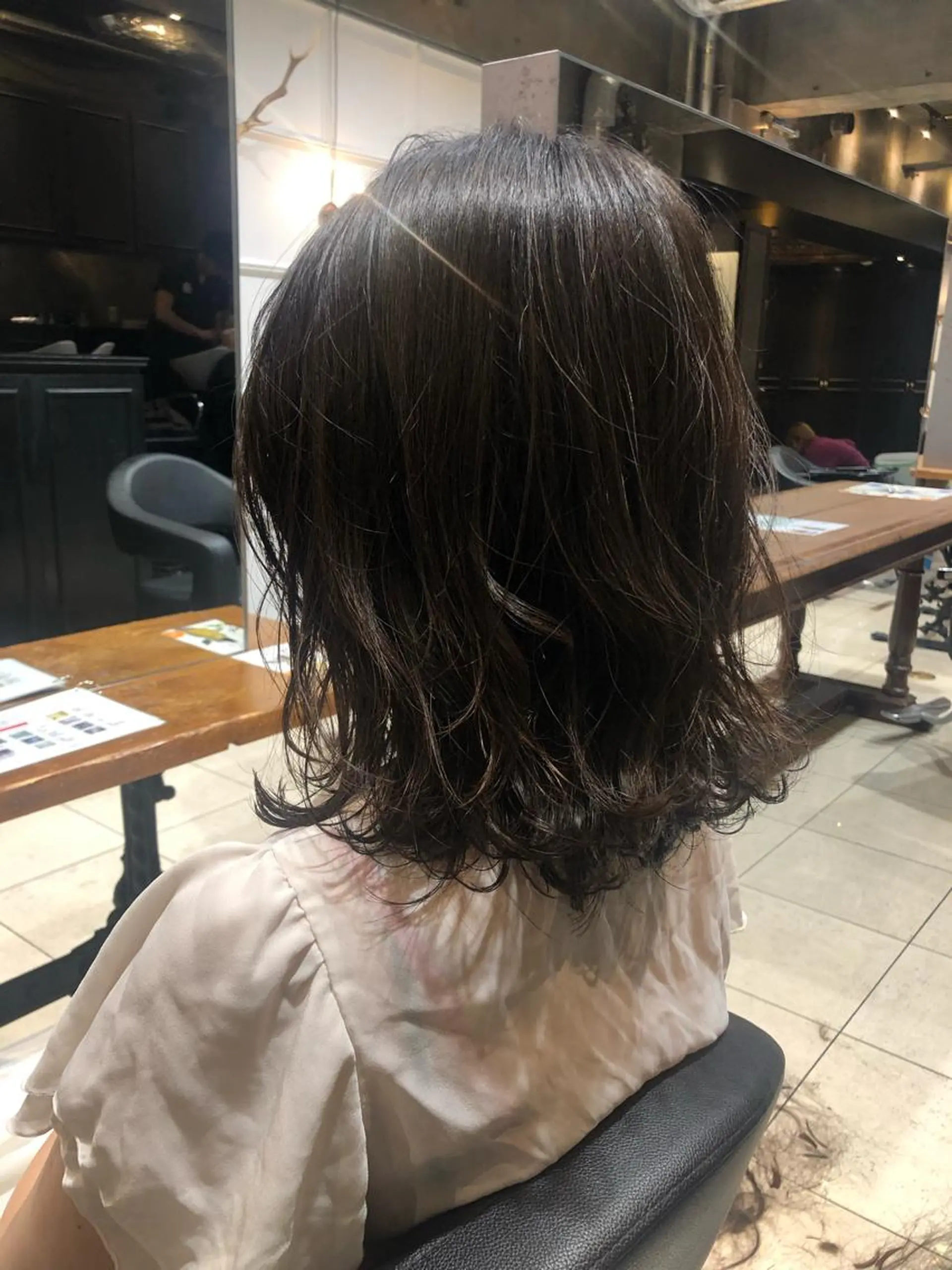 ミディアム マンツーマン／韓国 ヘア‎Amiのヘアスタイル