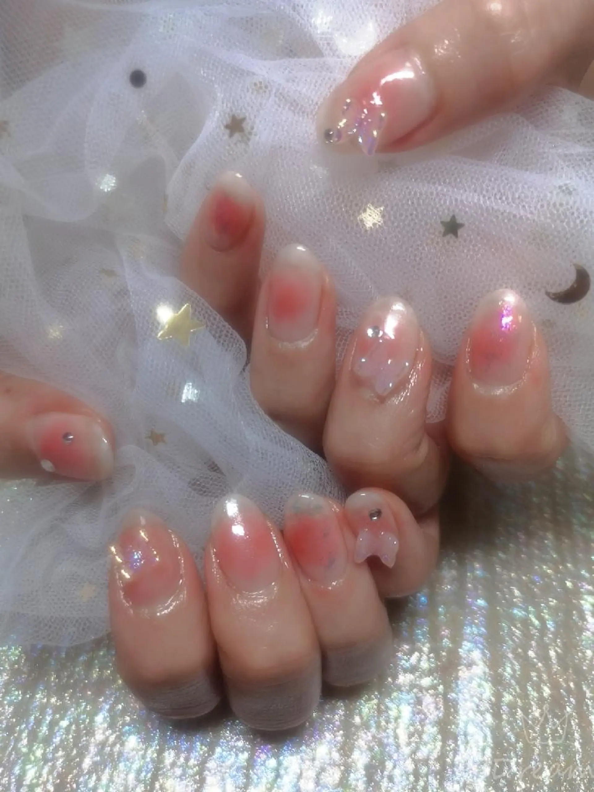 ネイル チークネイル ハンドネイル フィルイン・深爪矯正 長さ出し・リラク

のネイルデザイン