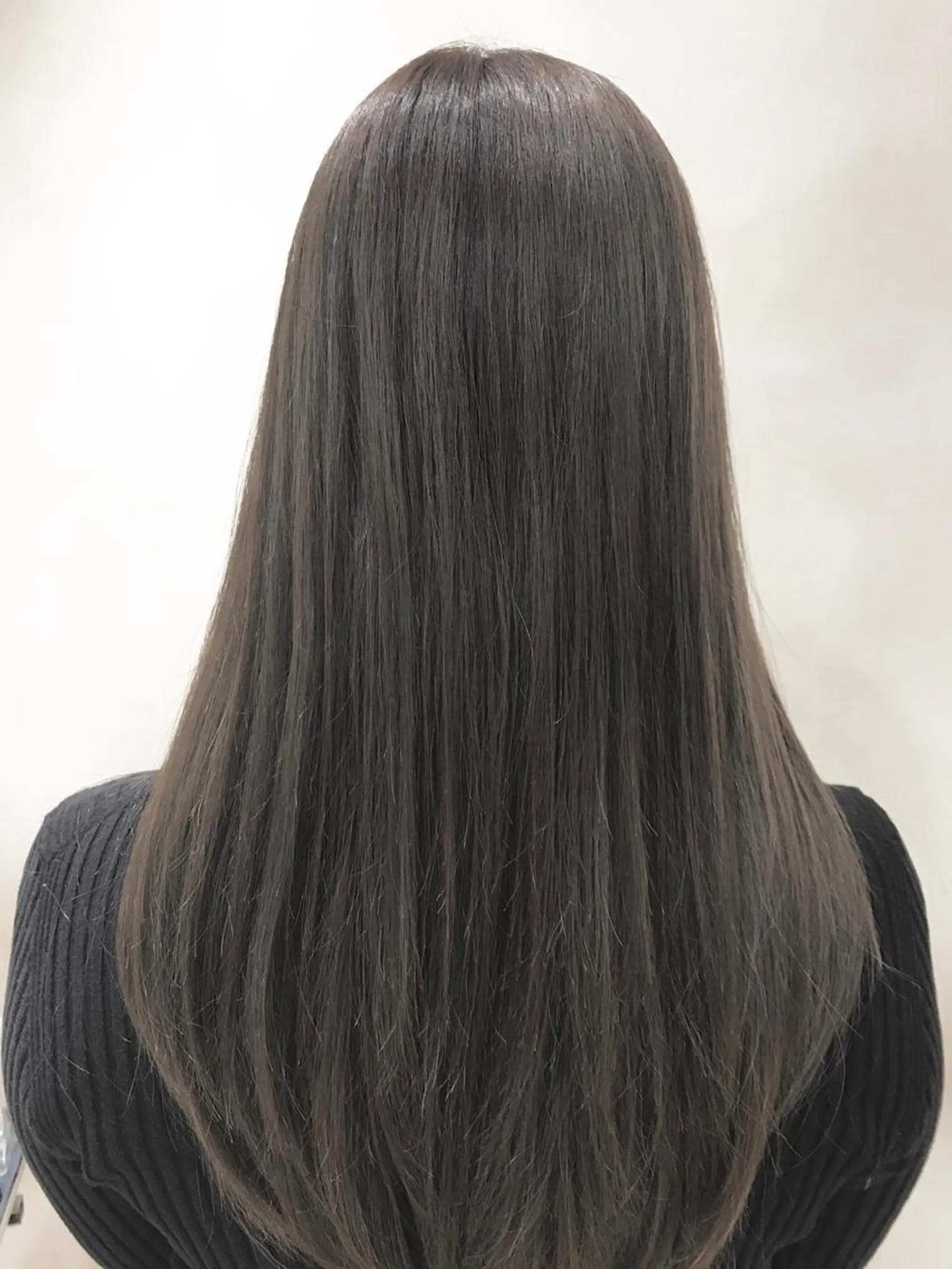 ロング カラー トリートメント ゆうつ やすひとのヘアスタイル