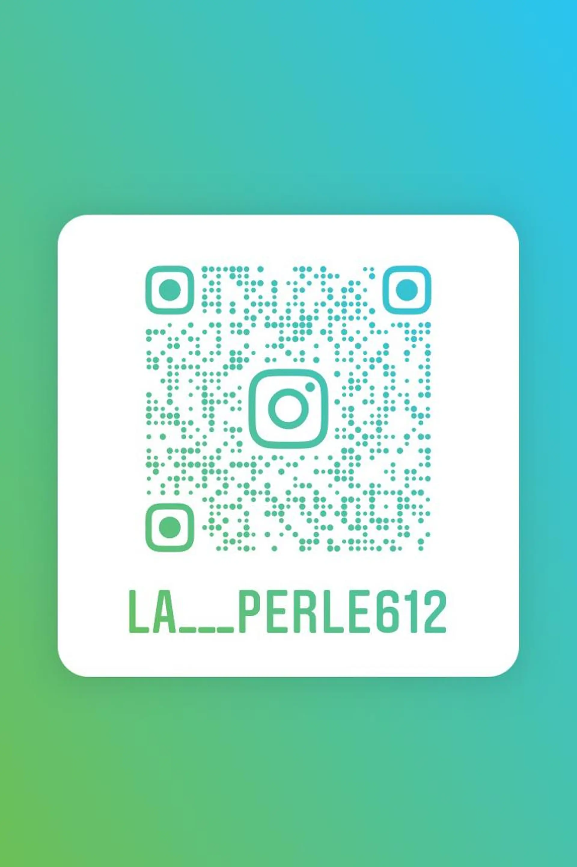 LA PERLEのマツエク・マツパデザイン