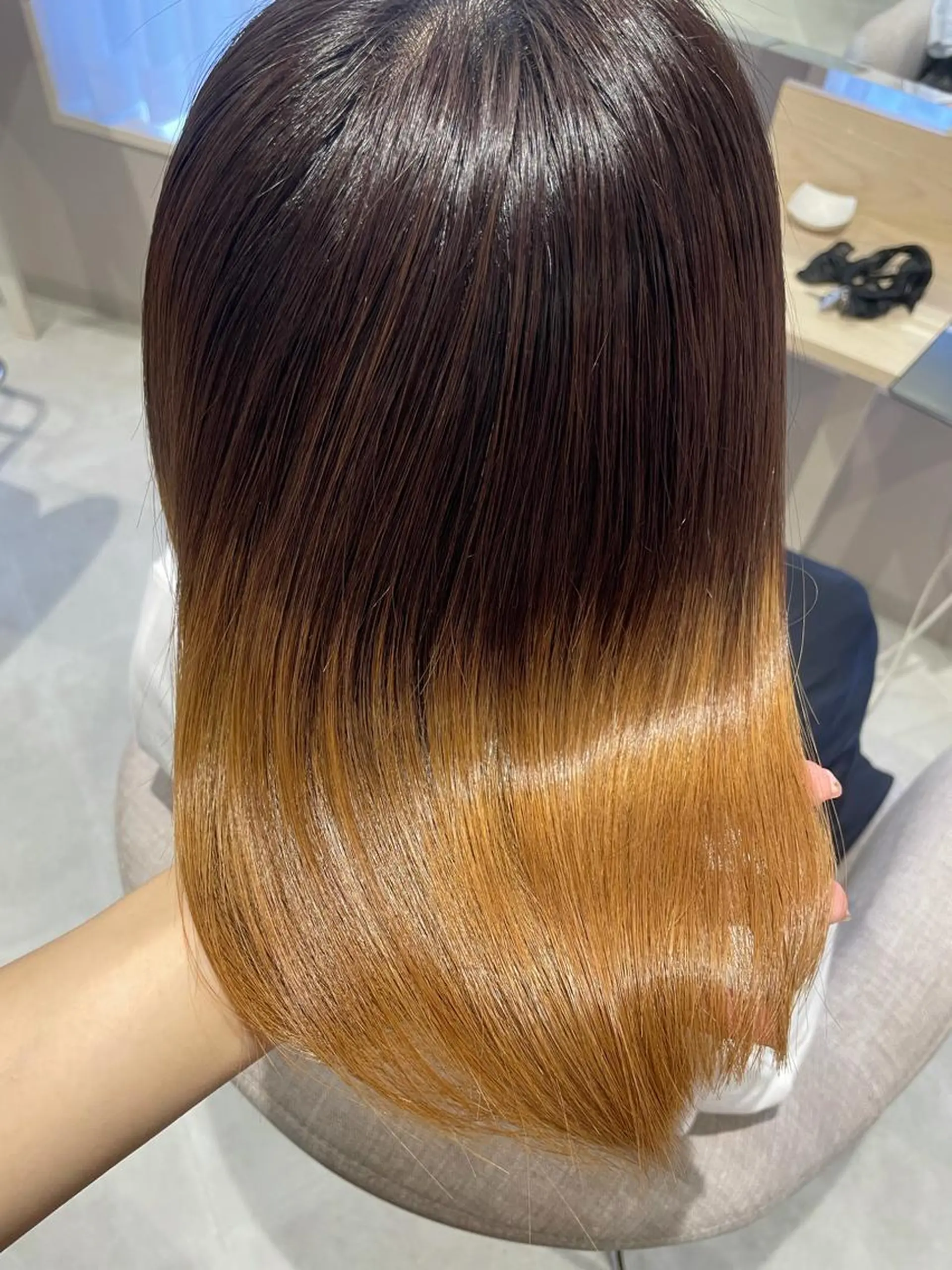 ミディアム 髪質改善お任せ ください♪ひとみのヘアスタイル