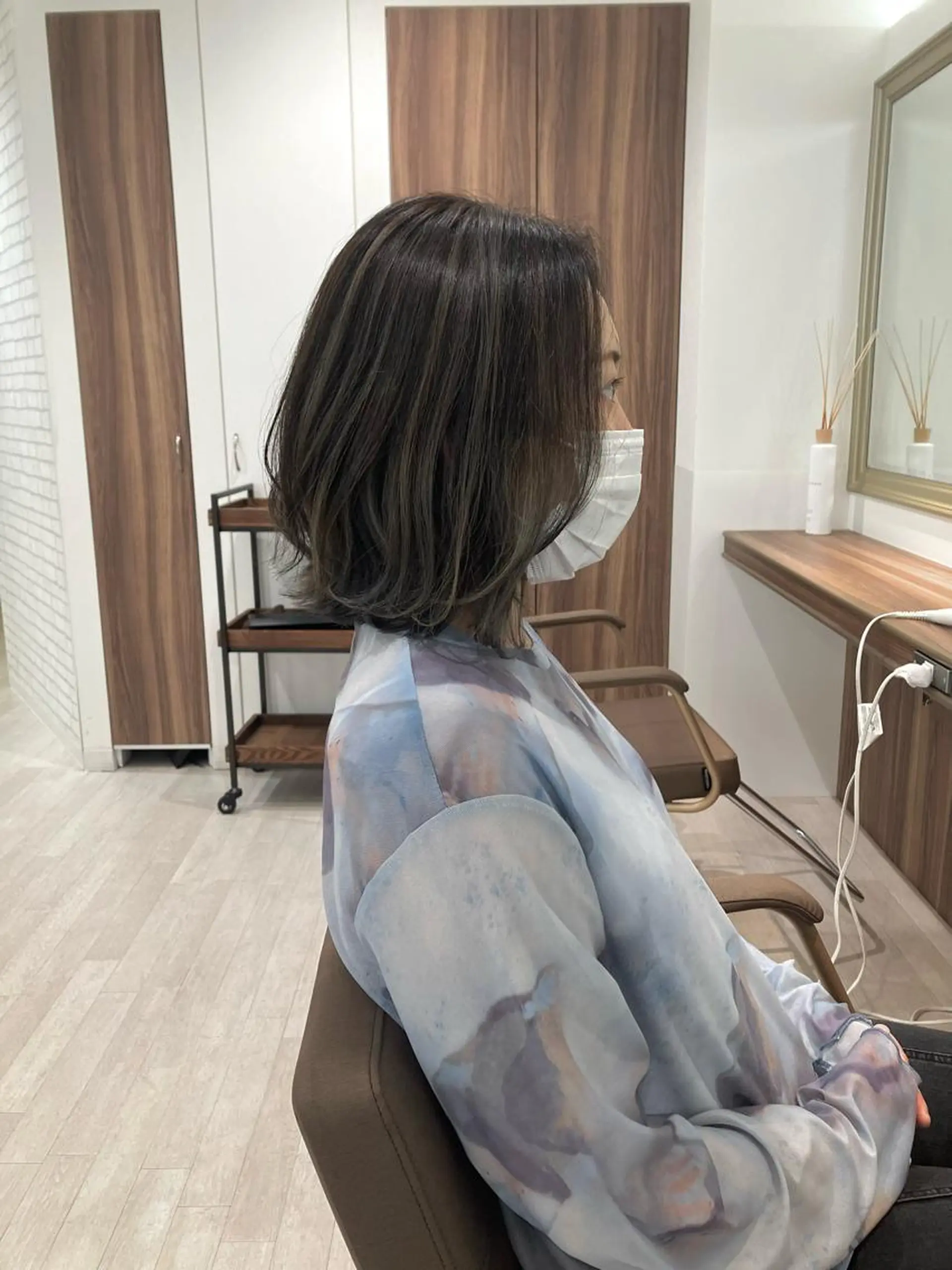 ミディアム カラー ヘアカラー 雅/ダブルカラー/ 白髪ぼかしハイライトのヘアスタイル