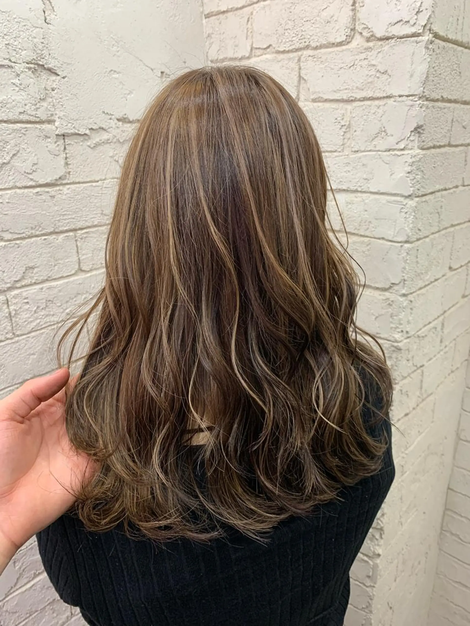 ロング 🦄ハイトーンカラー 🦄まるおしょうのヘアスタイル