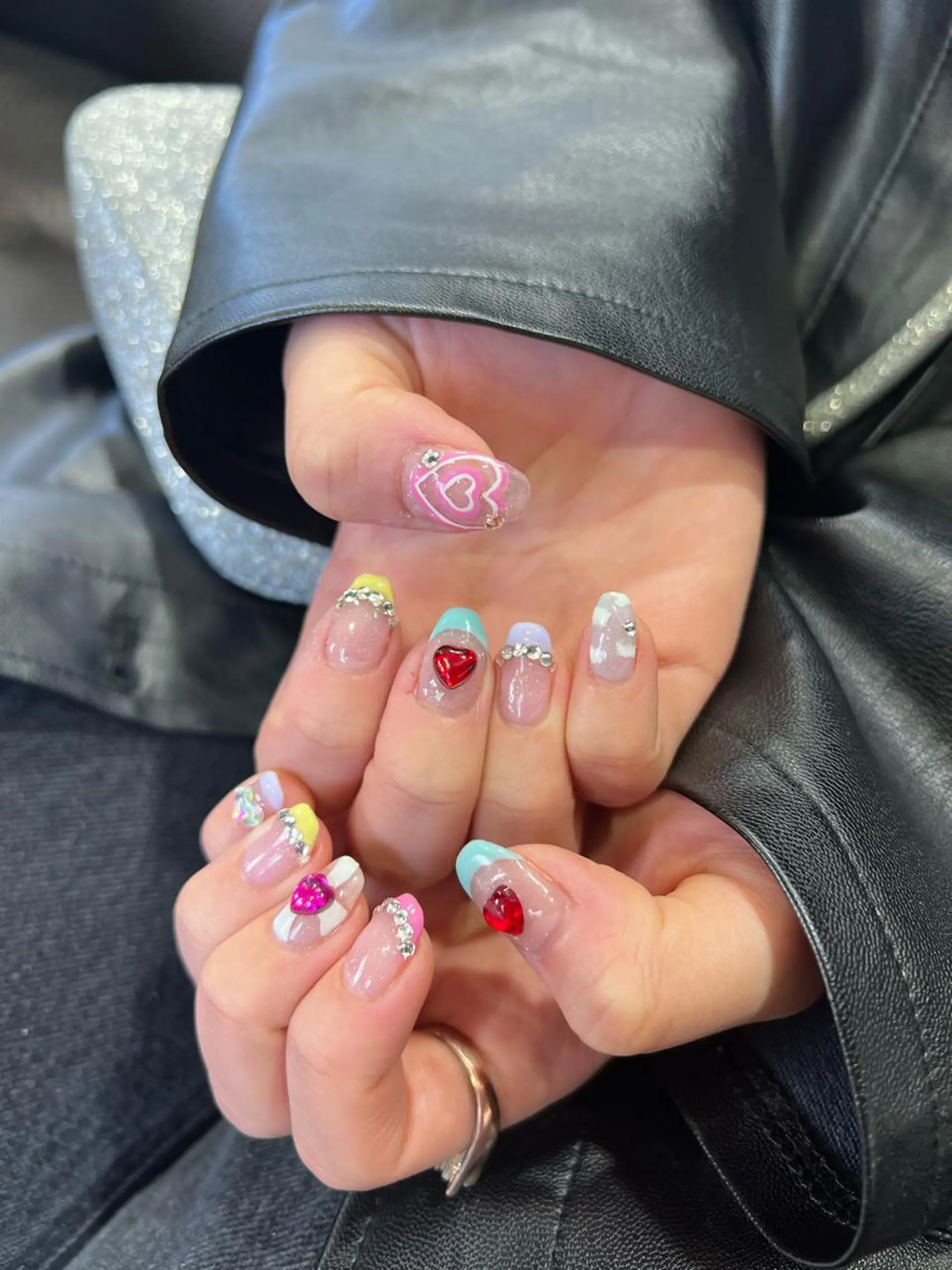 ネイル 韓国🩶Y2Kネイル 💫くれはのネイルデザイン