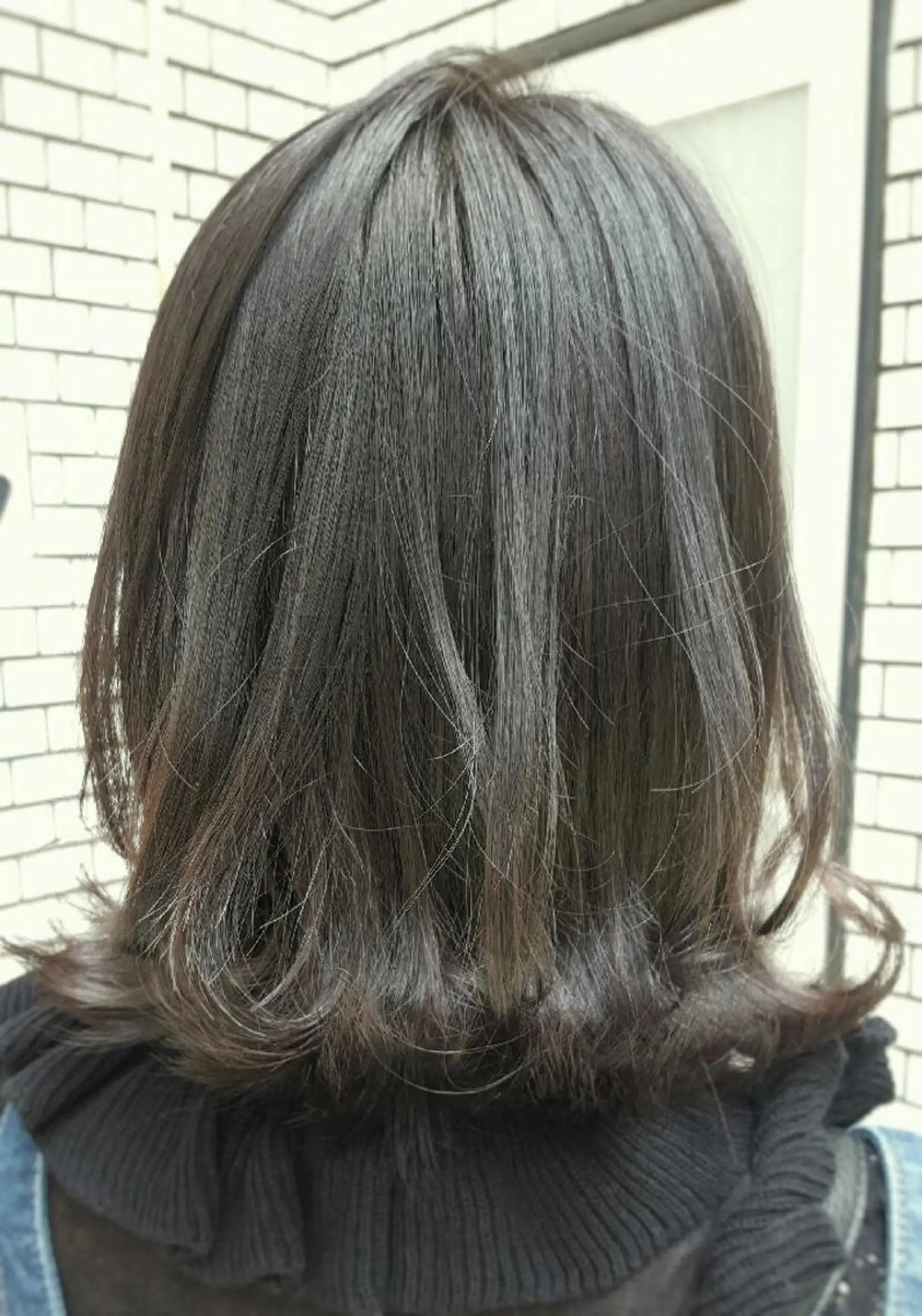 ミディアム カラー ヘアアレンジ アッシュ ハイライトカラー ハイライト 秋山 幸太のヘアスタイル