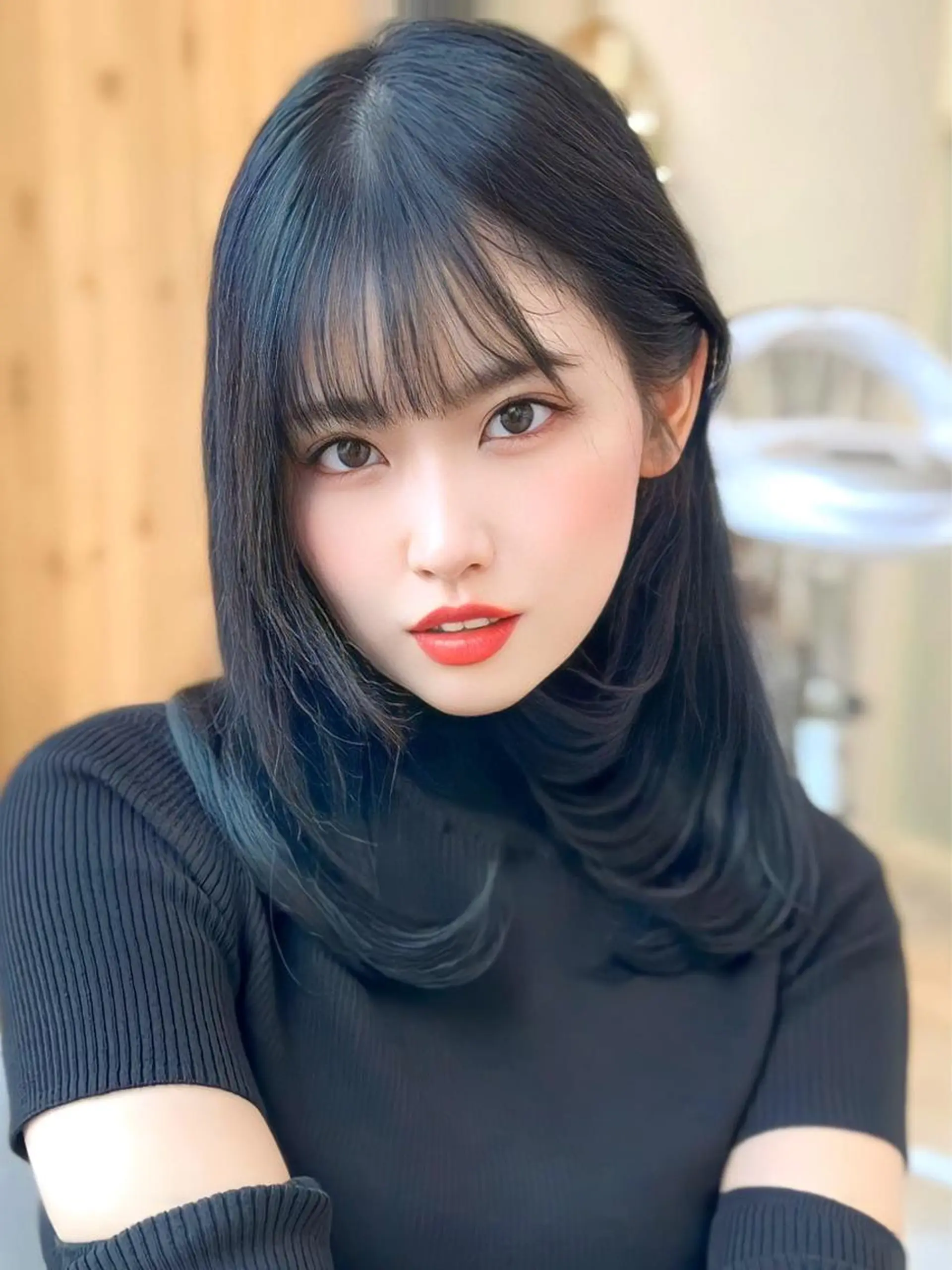 セミロング カラー アッシュ ベージュカラー 黒髪 ブリーチ ブラウンカラー カット ヘアカラー トリートメント 顔周り特化/韓国ヘア /レイヤー/吉野幸大のヘアスタイル