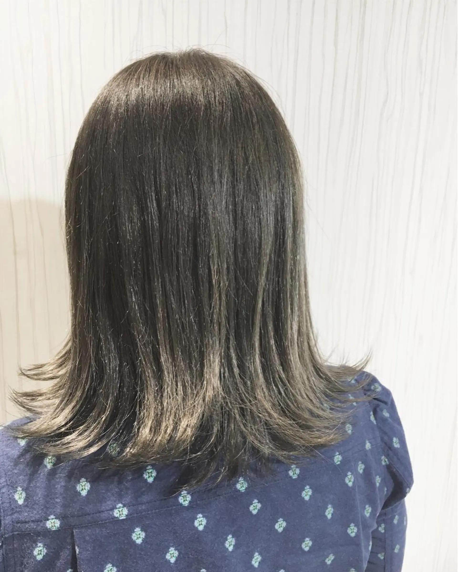 ショート ミディアム セミロング カラー パーマ ヘアアレンジ グレージュ ✨艶髪✨透明感✨ 山内大樹のヘアスタイル