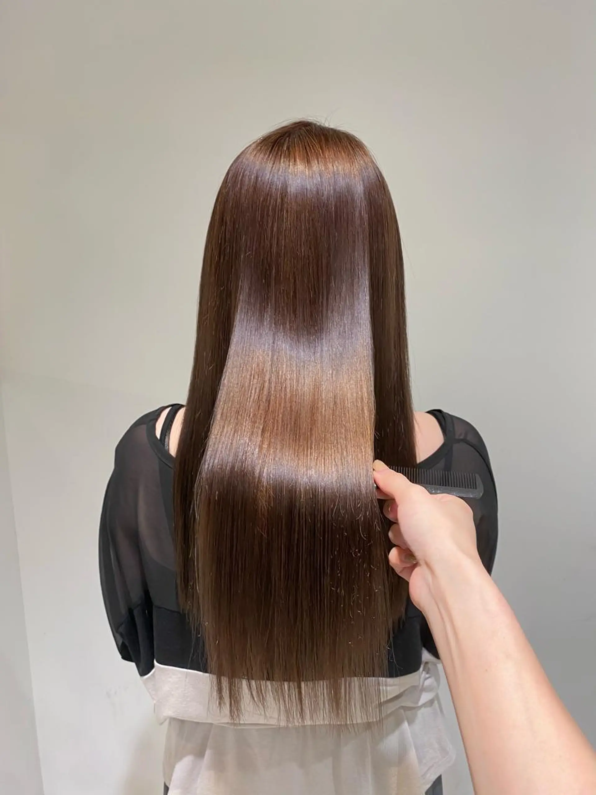 ロング ロング 縮毛矯正 雰囲気引き出す ✨大人レディのヘアスタイル