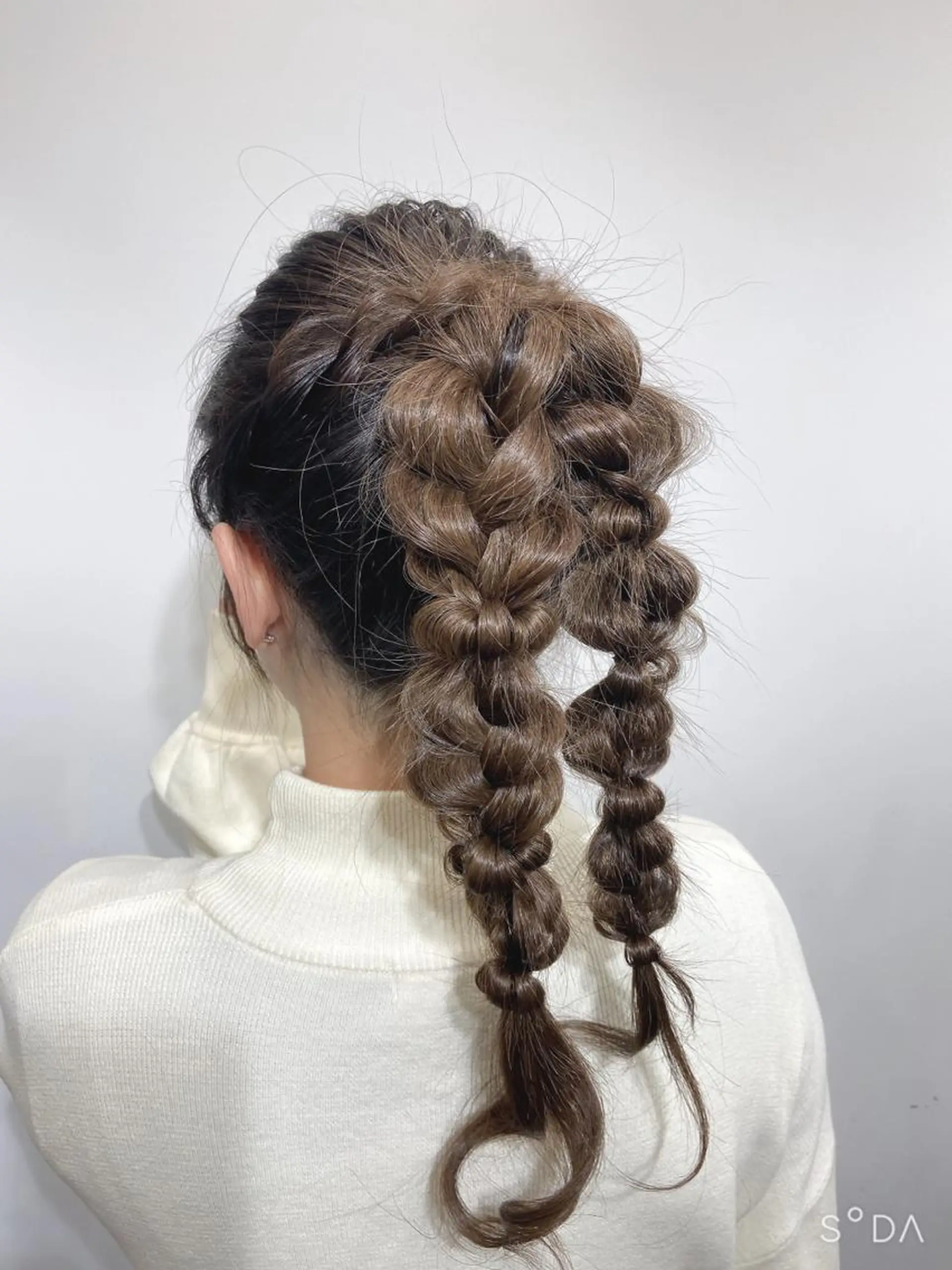 ロング ヘアアレンジ 籾木 美優のヘアスタイル