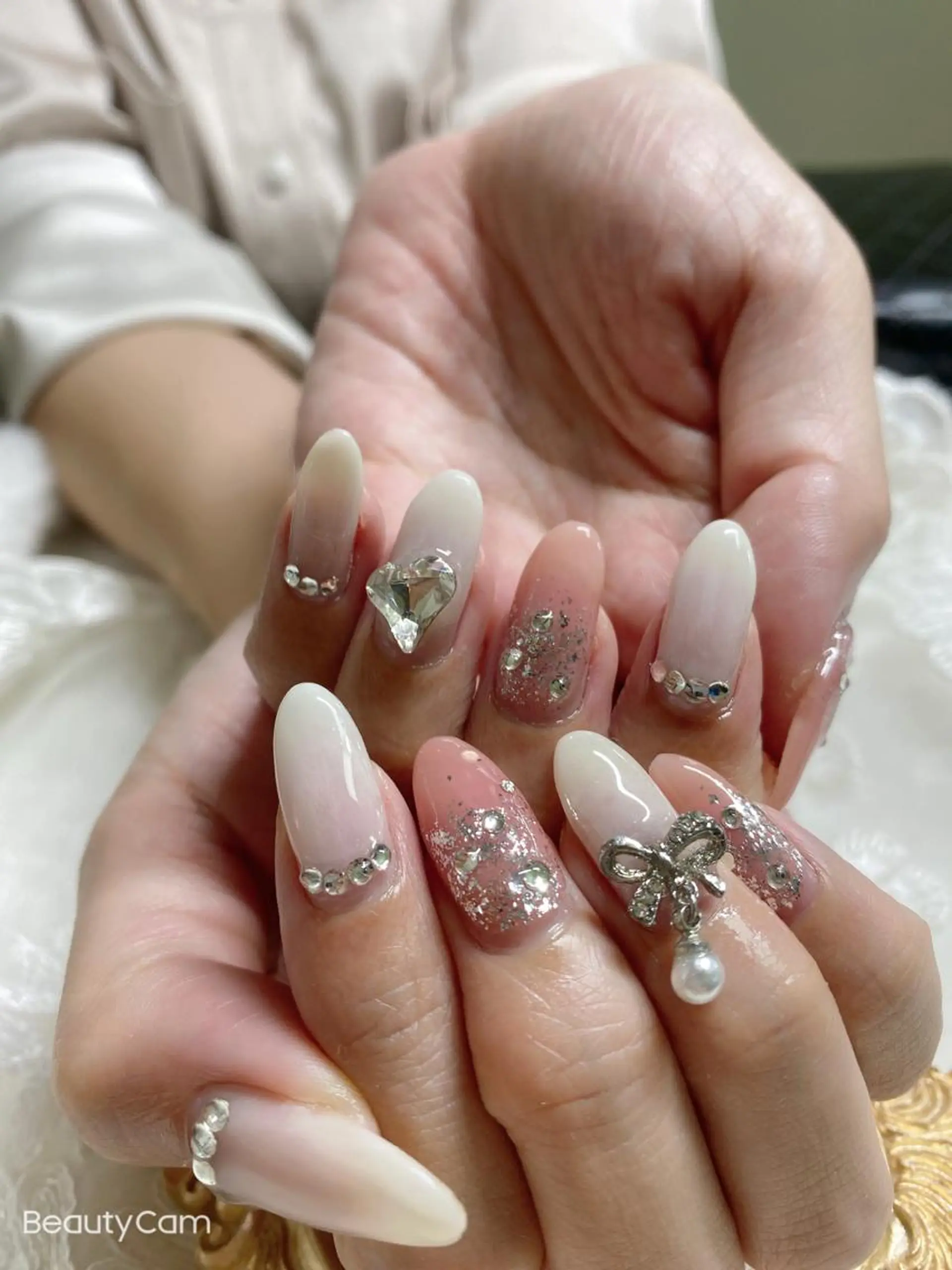 ネイル ハンドネイル Max nail&eyeのネイルデザイン