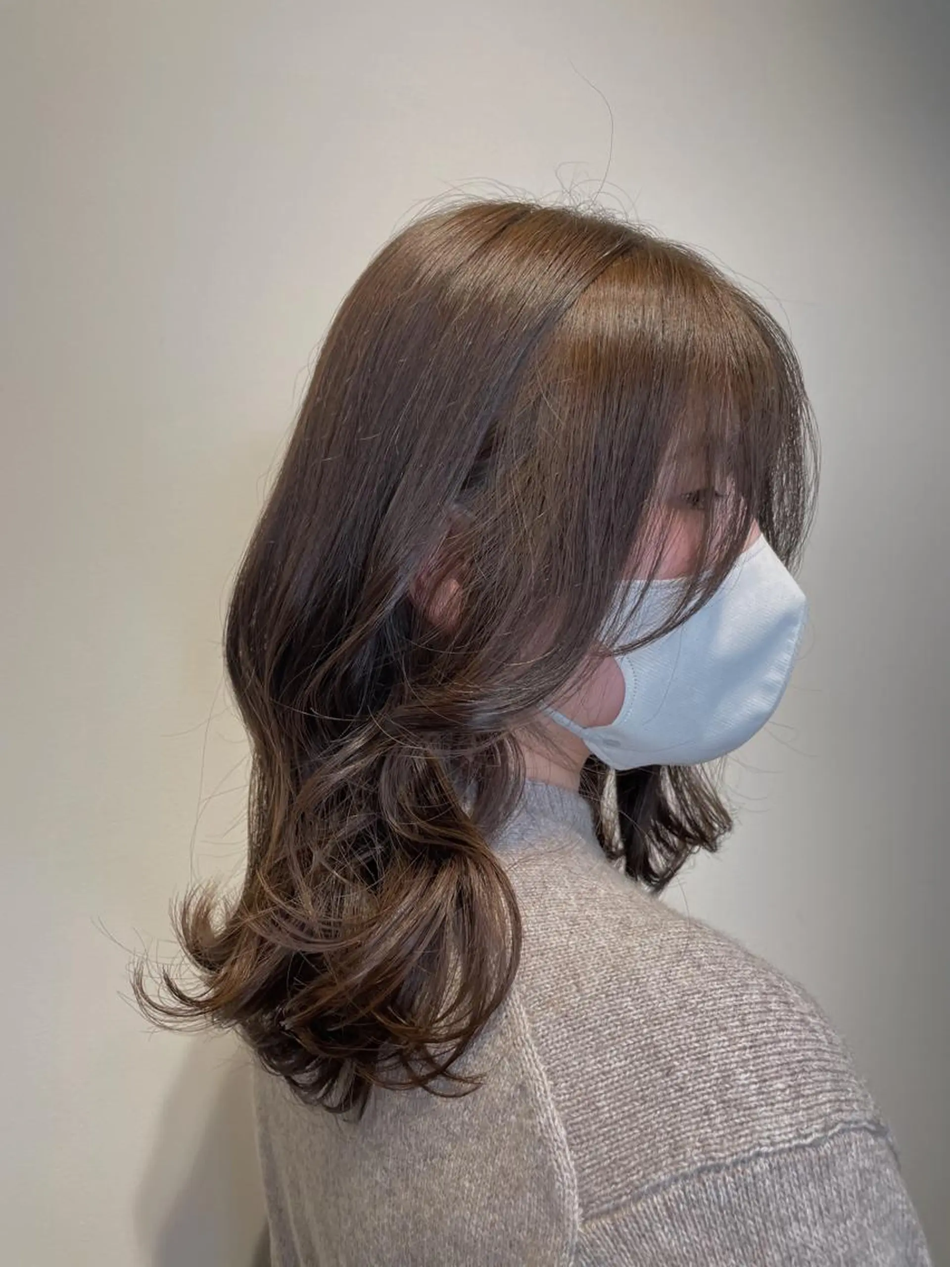 セミロング カラー ベージュカラー オリーブベージュ 韓国風カラー🤎 𝒄𝒉𝒊𝒌𝒂のヘアスタイル