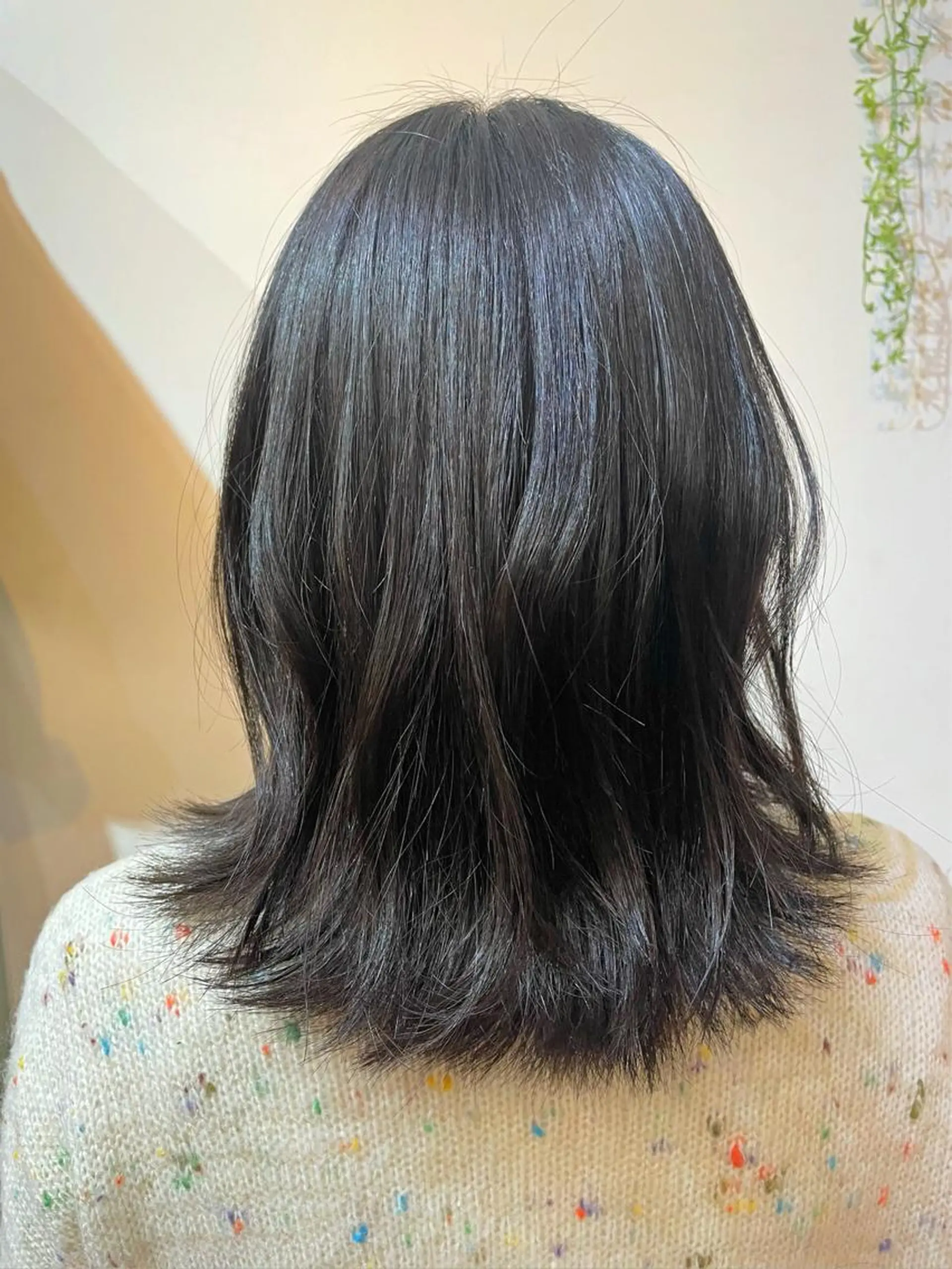 ミディアム カラー パーマ ボブ 外ハネヘア 🐤 ゆい🐓のヘアスタイル