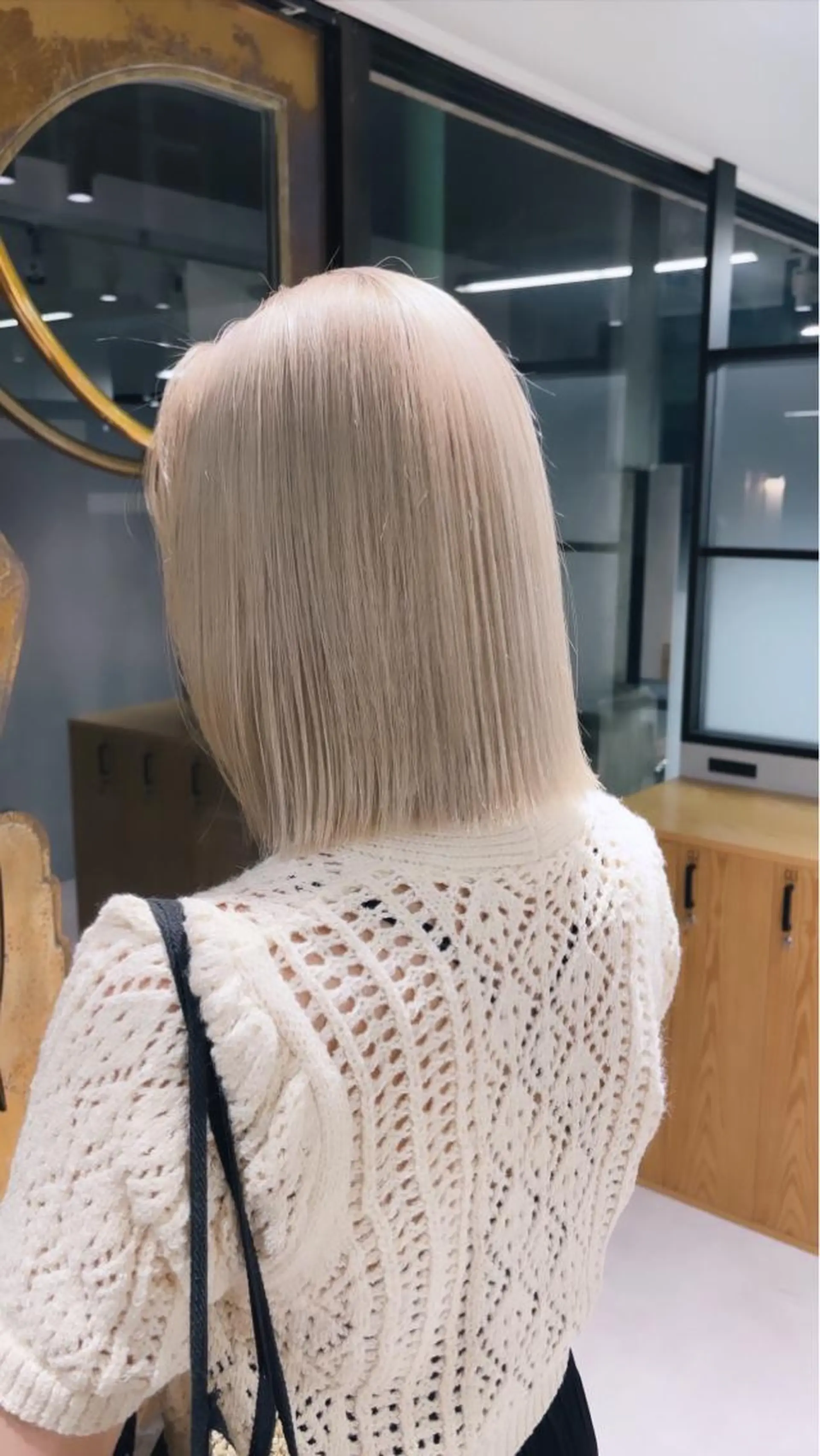 ショート カラー カット ヘアカラー トリートメント ハイトーンこそキレイ に◎佐藤雄太のヘアスタイル