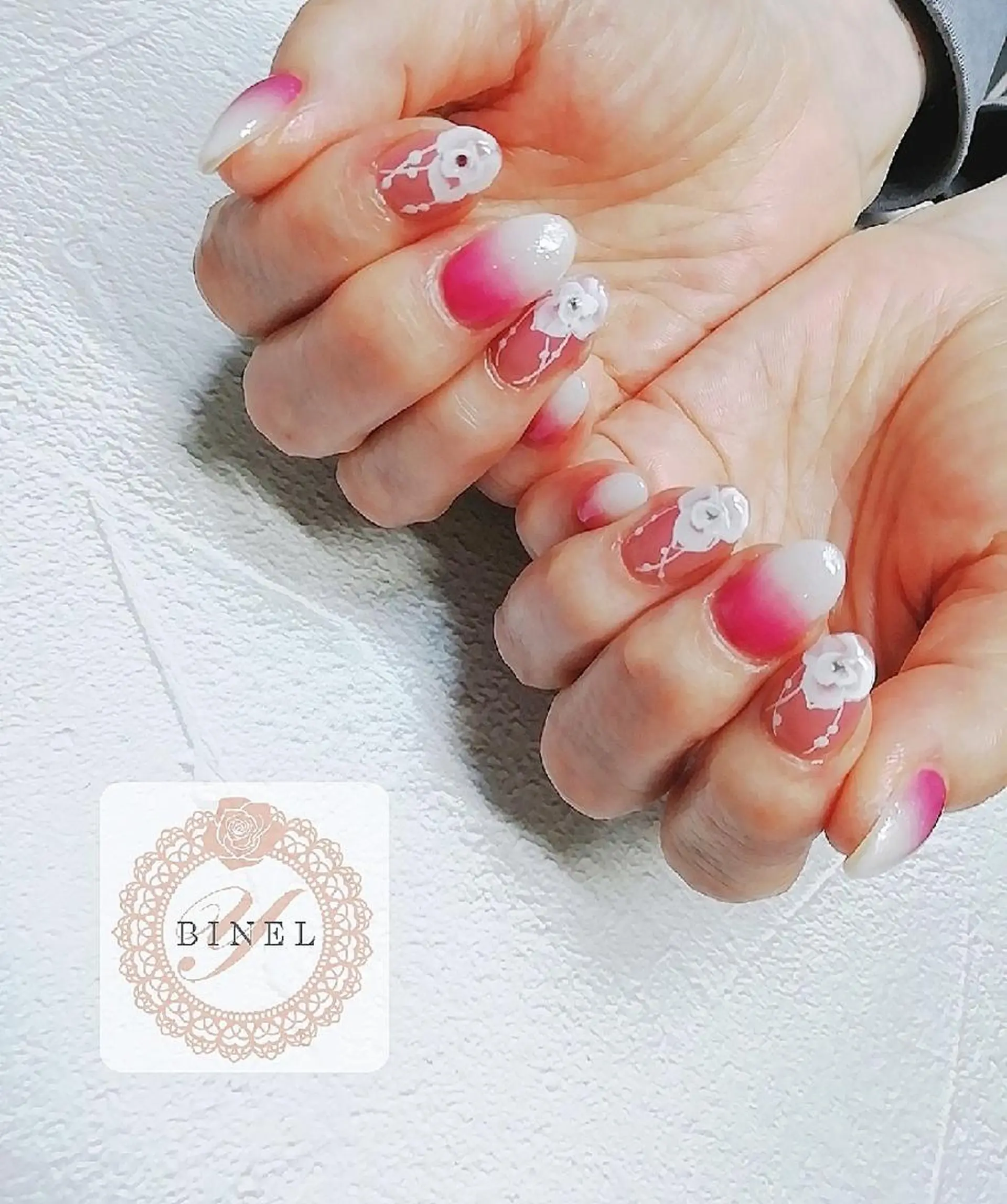 ネイル アートネイル フラワーネイル ハンドネイル Nail Salon Y.BINELのネイルデザイン