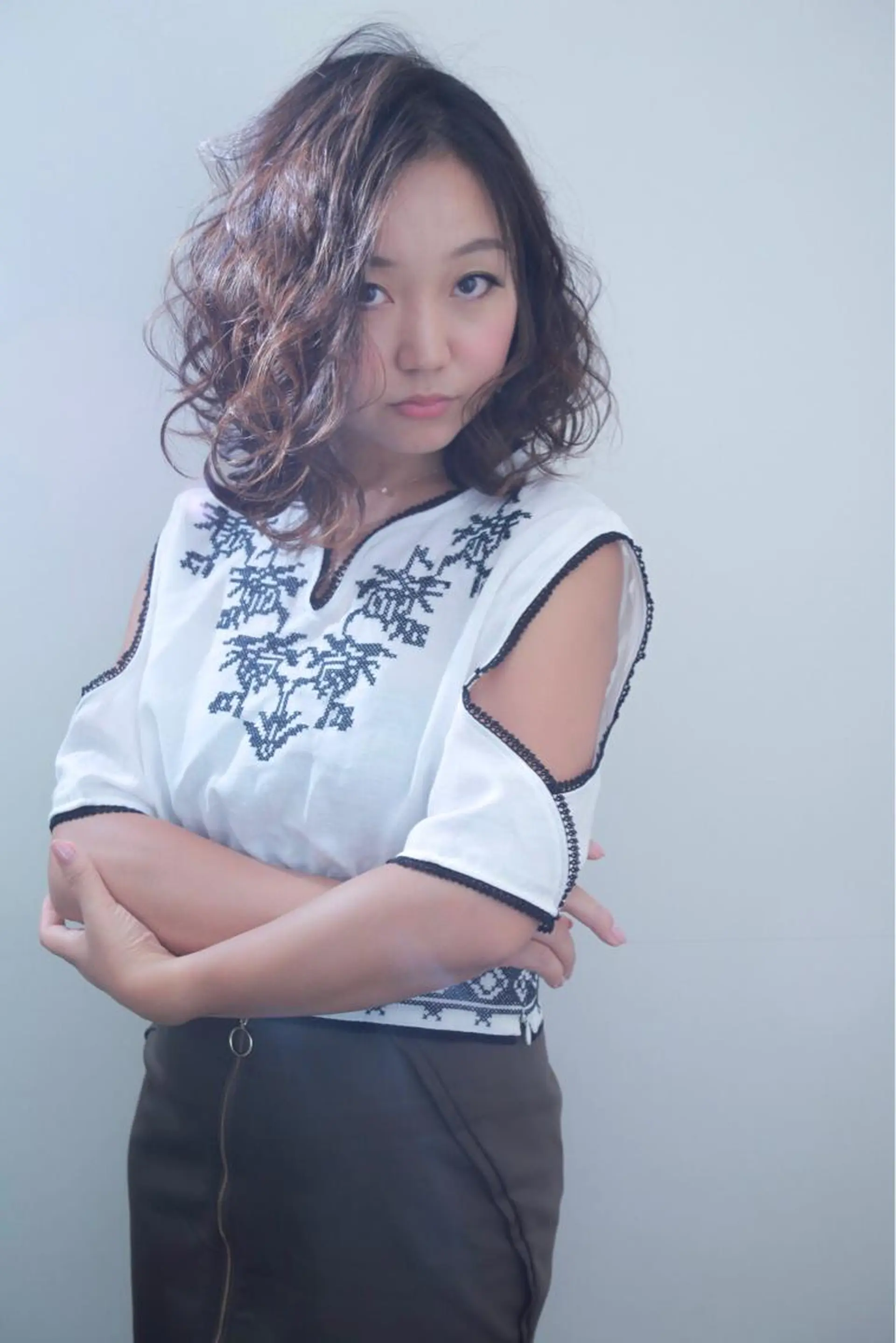 ミディアム 伊藤 裕貴のヘアスタイル