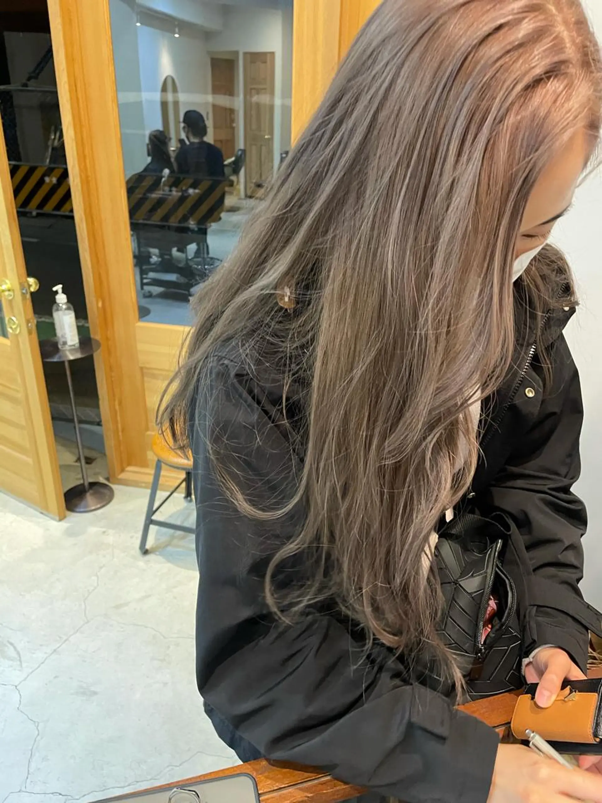 ロング カラー グレージュ 中目黒🌼 🌼ハナのヘアスタイル