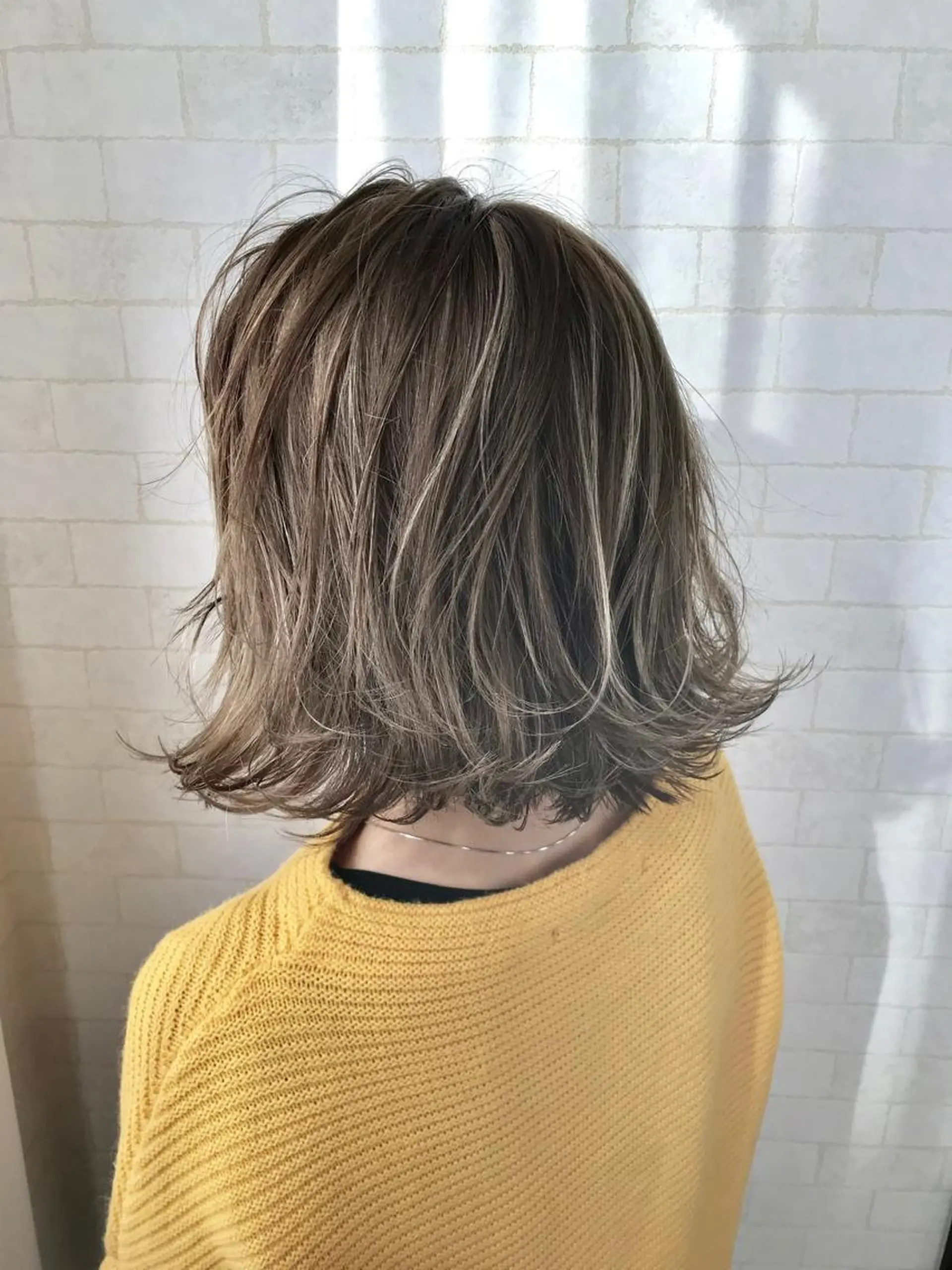 ミディアム カラー 神野 雅樹のヘアスタイル