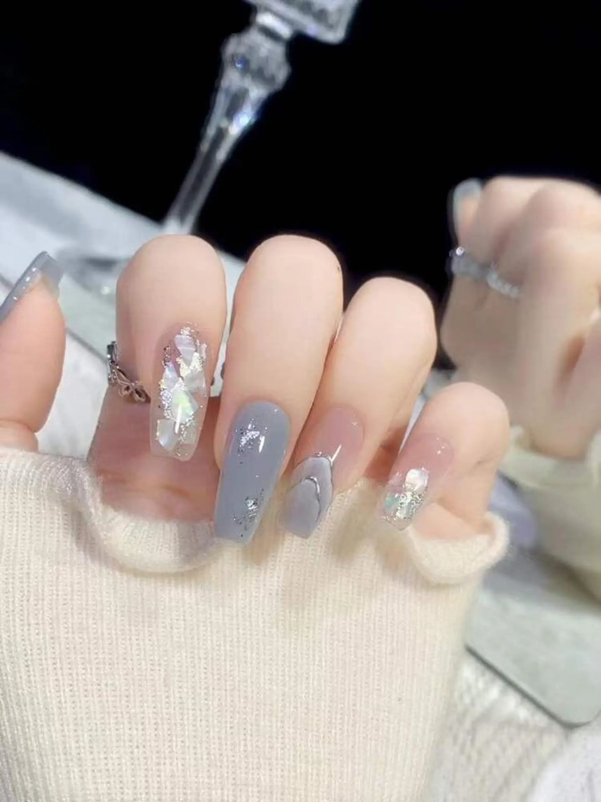 ネイル ハンドネイル MoonNail ユリ🌸のネイルデザイン