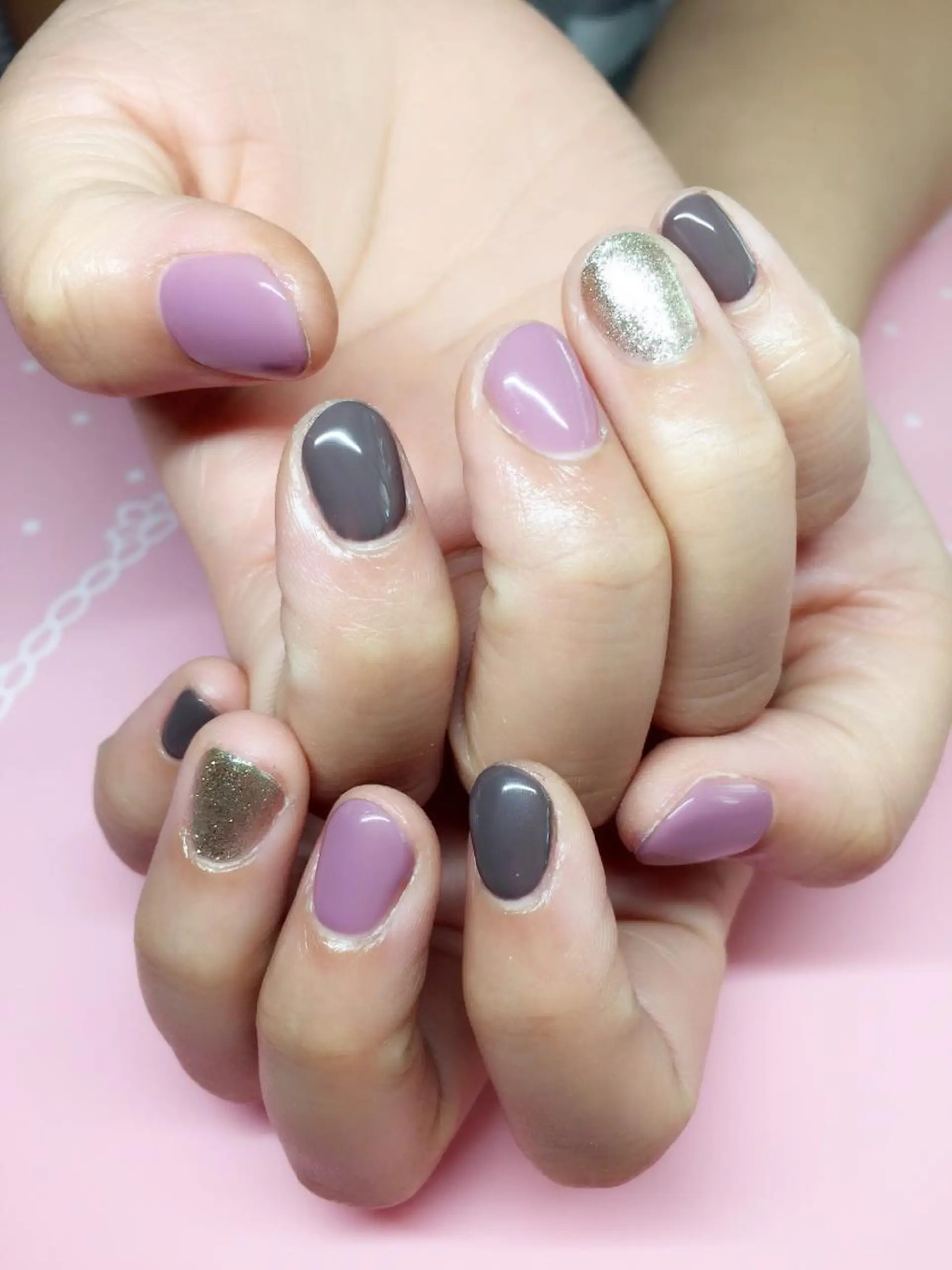 ネイル モナンジュ マツパ・眉毛専門のマツエク・マツパデザイン