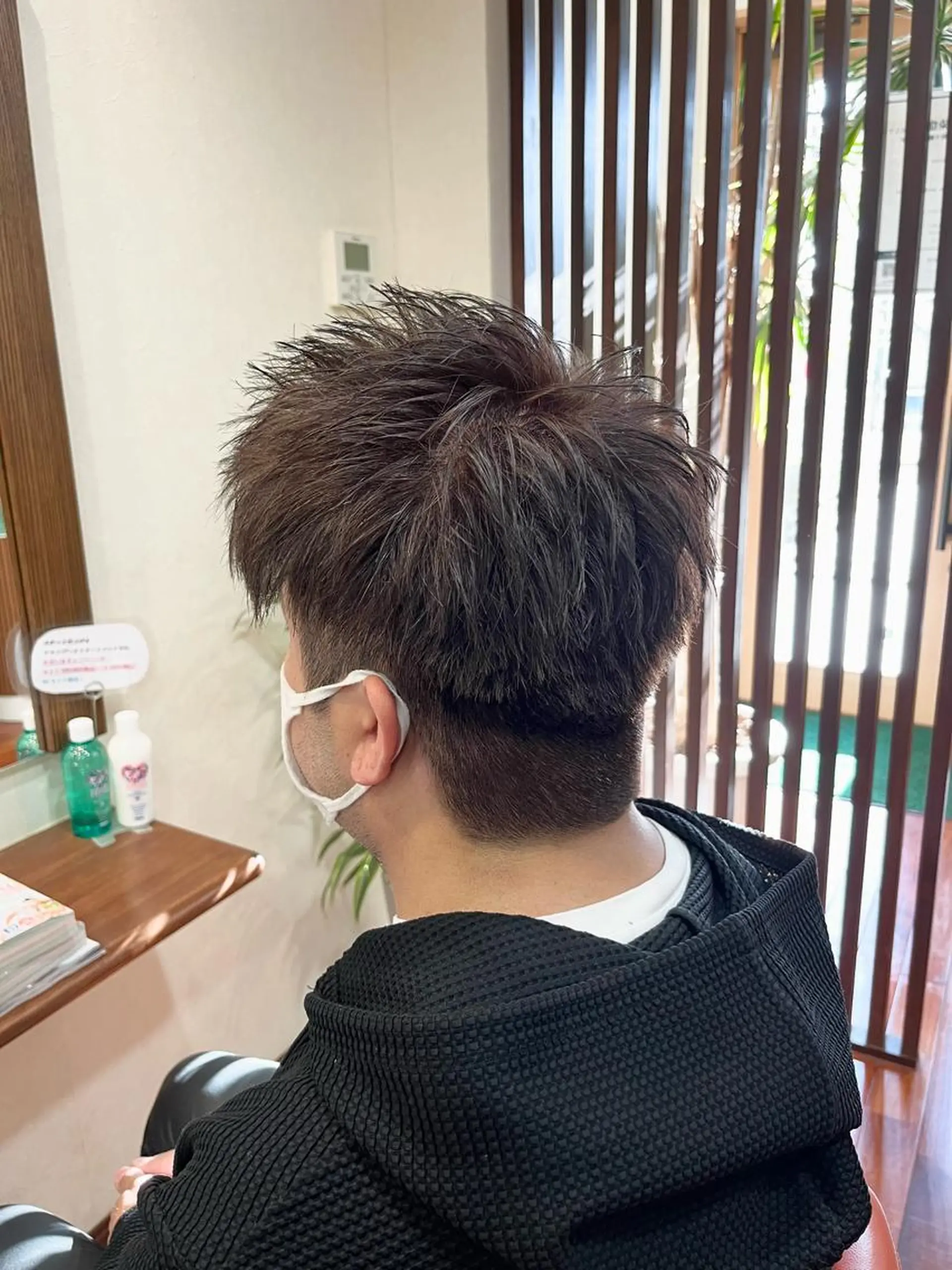 カラー メンズ 藤本 悠雅のヘアスタイル